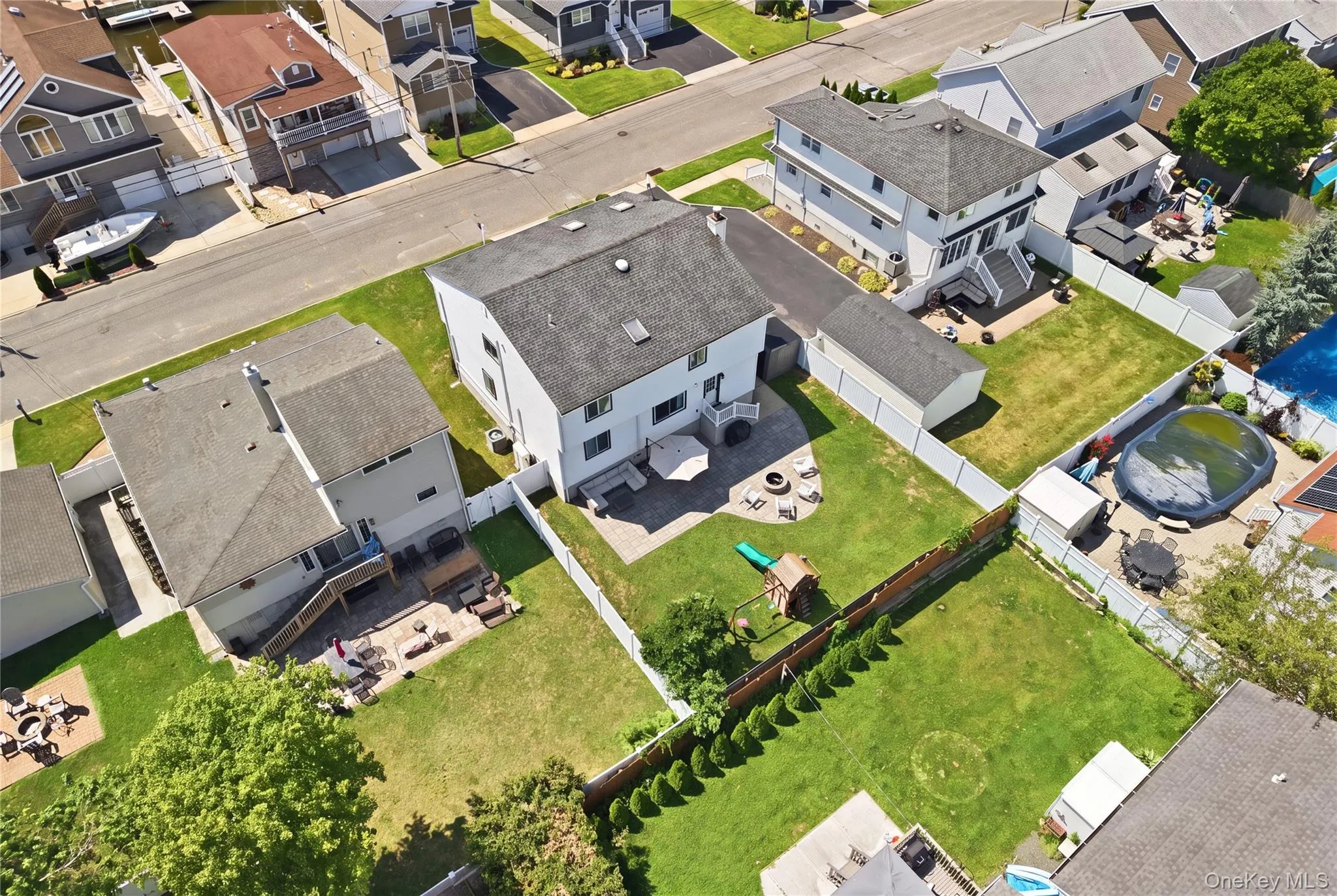 2569 Seminole Avenue, Hempstead, NY, 5 Bedrooms Bedrooms, 9 Rooms Rooms,2 BathroomsBathrooms,Residential,For Rent,Seminole,0,1030372 2569 Seminole Avenue, Hempstead, NY, 5 Bedrooms Bedrooms, 9 Rooms Rooms,2 BathroomsBathrooms,Residential,For Rent,Seminole,0,1030372