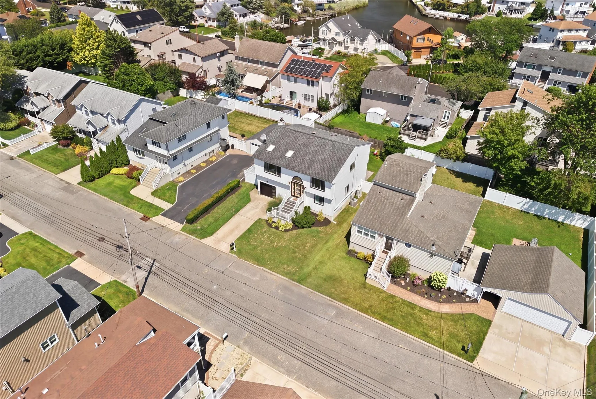 2569 Seminole Avenue, Hempstead, NY, 5 Bedrooms Bedrooms, 9 Rooms Rooms,2 BathroomsBathrooms,Residential,For Rent,Seminole,0,1030372 2569 Seminole Avenue, Hempstead, NY, 5 Bedrooms Bedrooms, 9 Rooms Rooms,2 BathroomsBathrooms,Residential,For Rent,Seminole,0,1030372
