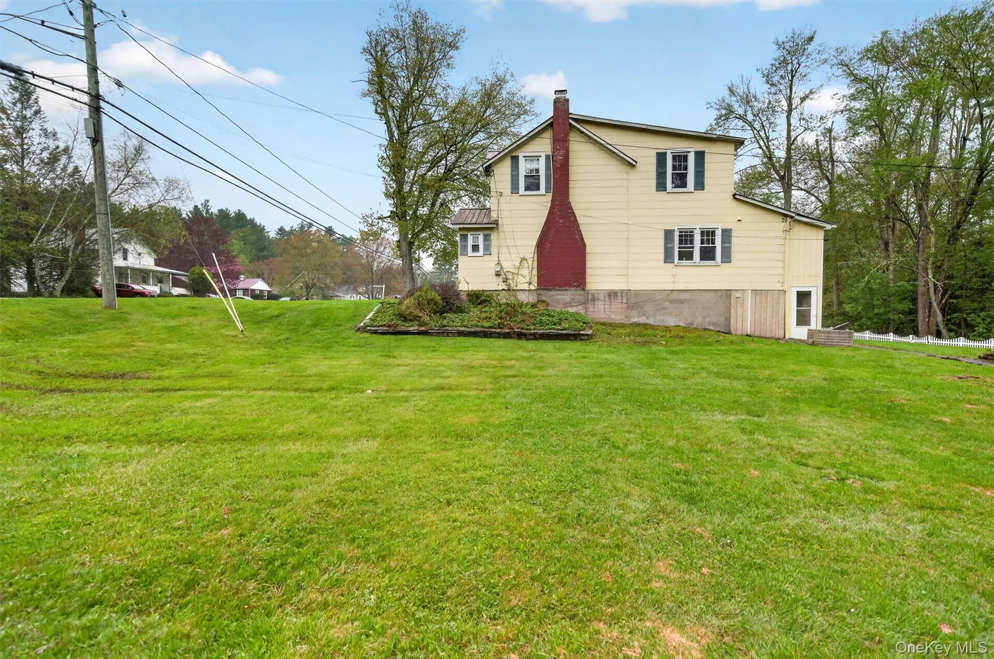 6355 State Route 42, Fallsburg, NY, 6 Bedrooms Bedrooms, 17 Rooms Rooms,2 BathroomsBathrooms,Residential Lease,For Rent,State Route 42,0,1030375 6355 State Route 42, Fallsburg, NY, 6 Bedrooms Bedrooms, 17 Rooms Rooms,2 BathroomsBathrooms,Residential Lease,For Rent,State Route 42,0,1030375