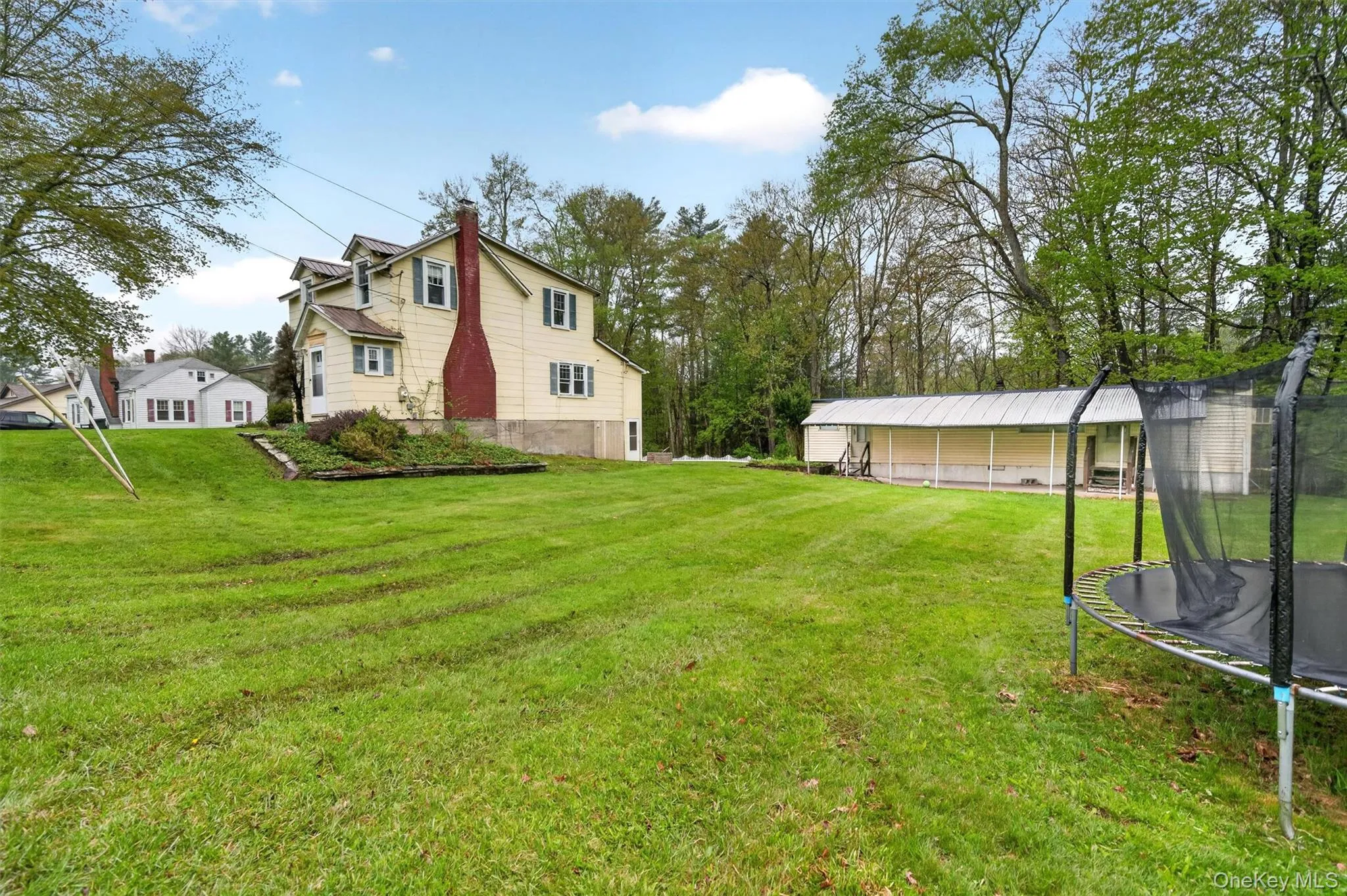 6355 State Route 42, Fallsburg, NY, 6 Bedrooms Bedrooms, 17 Rooms Rooms,2 BathroomsBathrooms,Residential Lease,For Rent,State Route 42,0,1030375 6355 State Route 42, Fallsburg, NY, 6 Bedrooms Bedrooms, 17 Rooms Rooms,2 BathroomsBathrooms,Residential Lease,For Rent,State Route 42,0,1030375