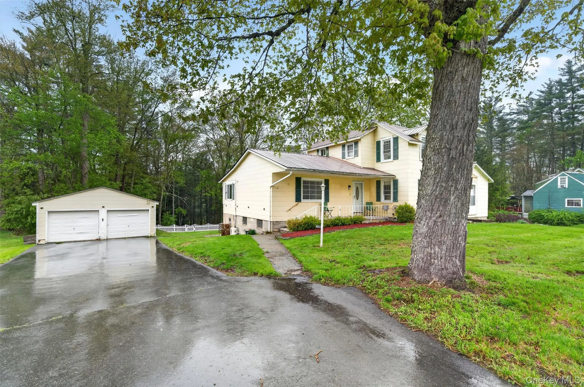 6355 State Route 42, Fallsburg, NY, 6 Bedrooms Bedrooms, 17 Rooms Rooms,2 BathroomsBathrooms,Residential Lease,For Rent,State Route 42,0,1030375 6355 State Route 42, Fallsburg, NY, 6 Bedrooms Bedrooms, 17 Rooms Rooms,2 BathroomsBathrooms,Residential Lease,For Rent,State Route 42,0,1030375