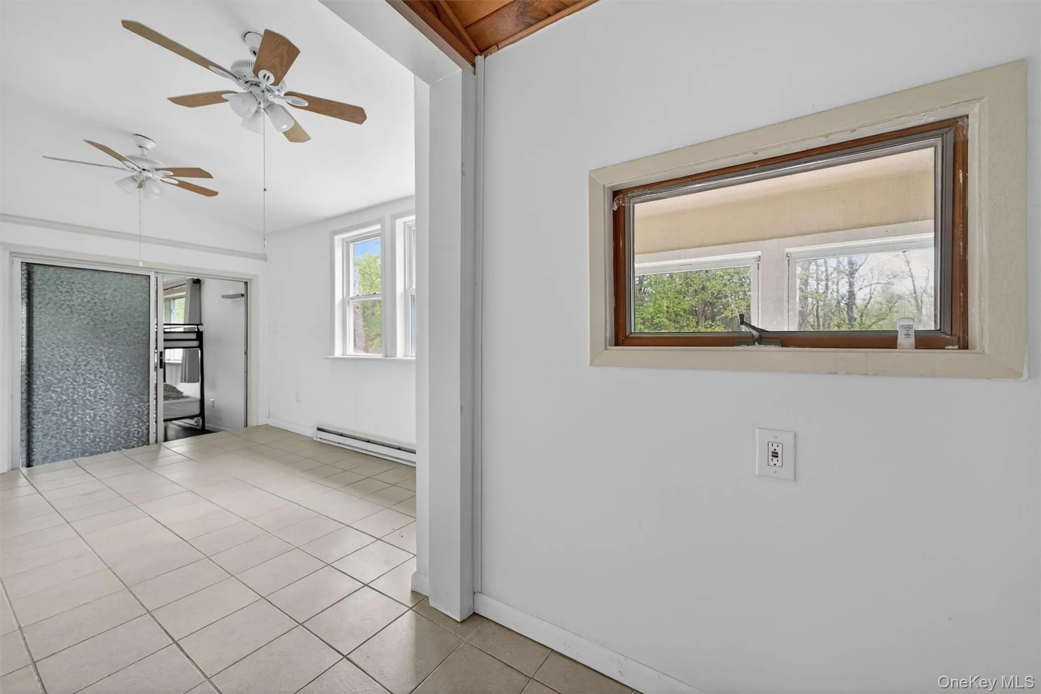 6355 State Route 42, Fallsburg, NY, 6 Bedrooms Bedrooms, 17 Rooms Rooms,2 BathroomsBathrooms,Residential Lease,For Rent,State Route 42,0,1030375 6355 State Route 42, Fallsburg, NY, 6 Bedrooms Bedrooms, 17 Rooms Rooms,2 BathroomsBathrooms,Residential Lease,For Rent,State Route 42,0,1030375