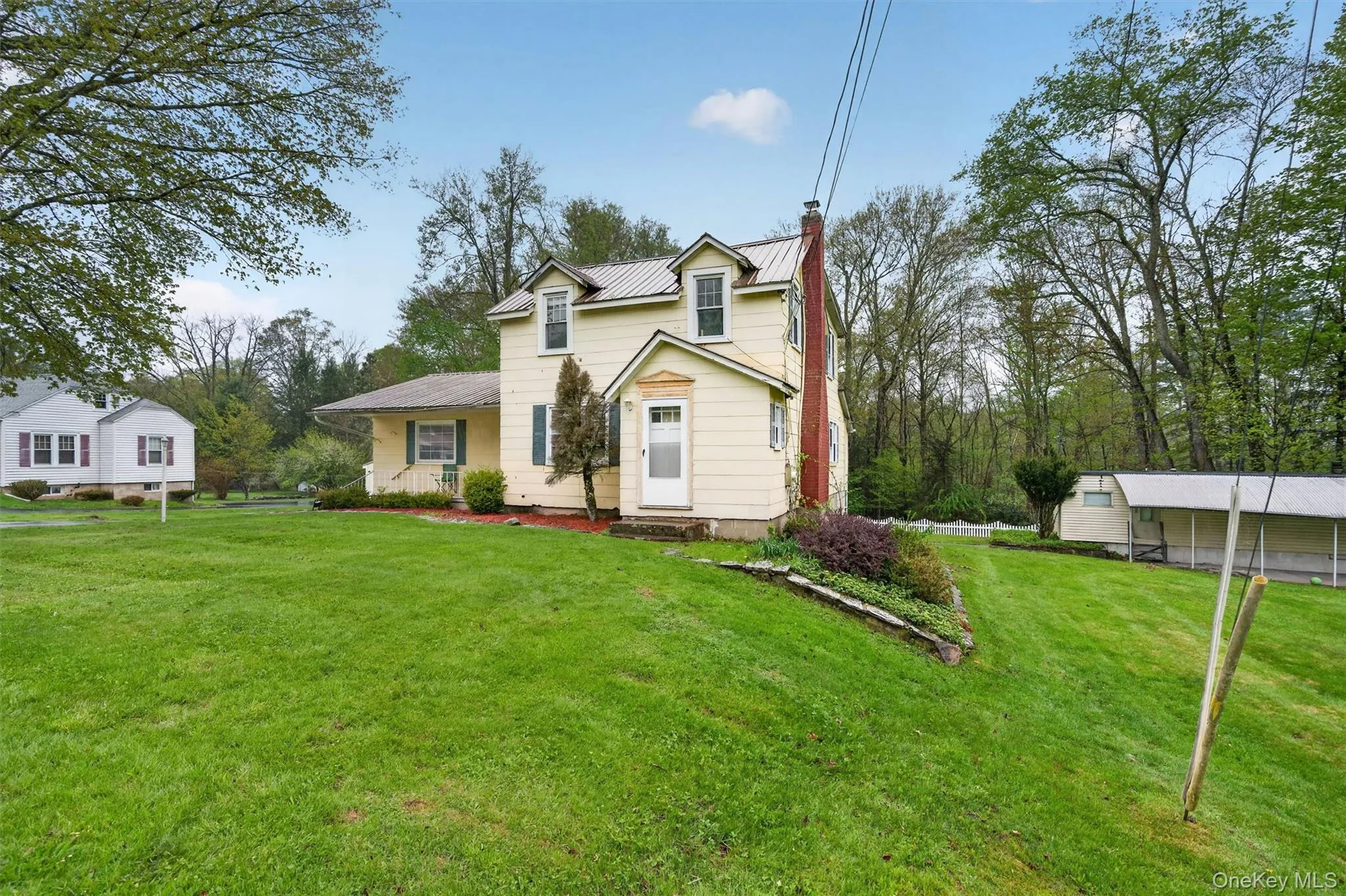 6355 State Route 42, Fallsburg, NY, 6 Bedrooms Bedrooms, 17 Rooms Rooms,2 BathroomsBathrooms,Residential Lease,For Rent,State Route 42,0,1030375 6355 State Route 42, Fallsburg, NY, 6 Bedrooms Bedrooms, 17 Rooms Rooms,2 BathroomsBathrooms,Residential Lease,For Rent,State Route 42,0,1030375