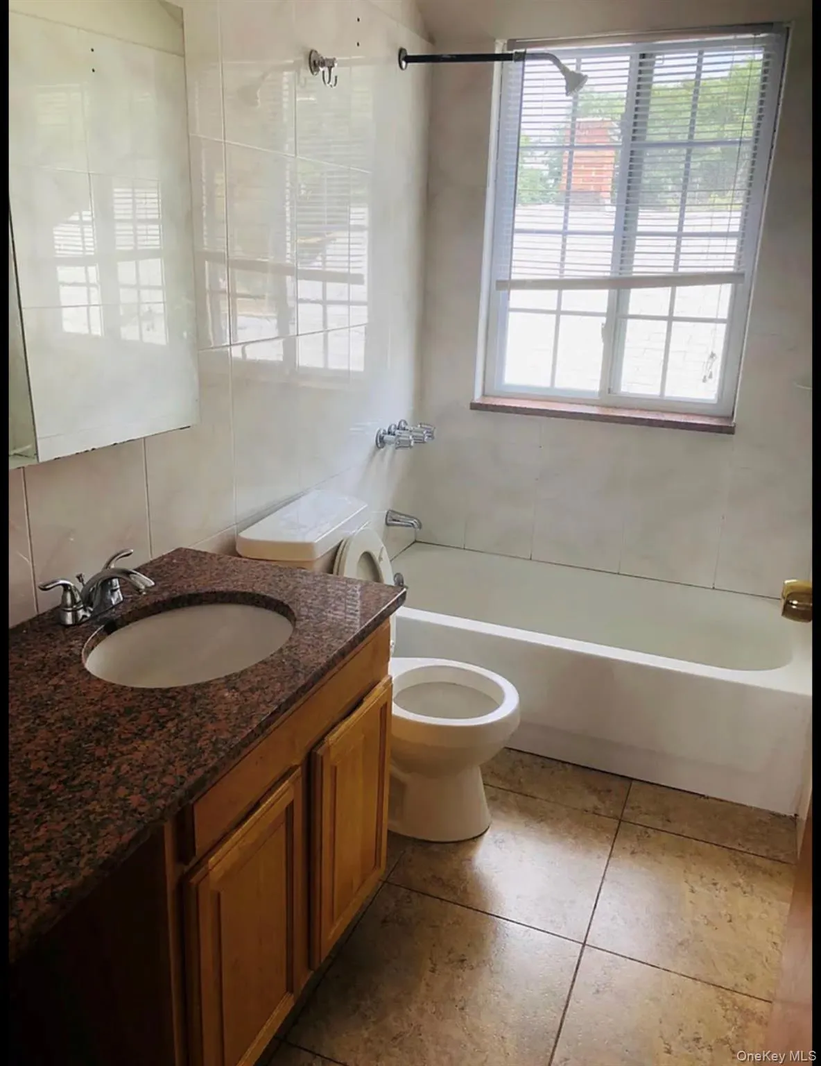 1535 153rd Place, New York, NY, 3 Bedrooms Bedrooms, 8 Rooms Rooms,2 BathroomsBathrooms,Residential Lease,For Rent,153rd,0,1030377 1535 153rd Place, New York, NY, 3 Bedrooms Bedrooms, 8 Rooms Rooms,2 BathroomsBathrooms,Residential Lease,For Rent,153rd,0,1030377