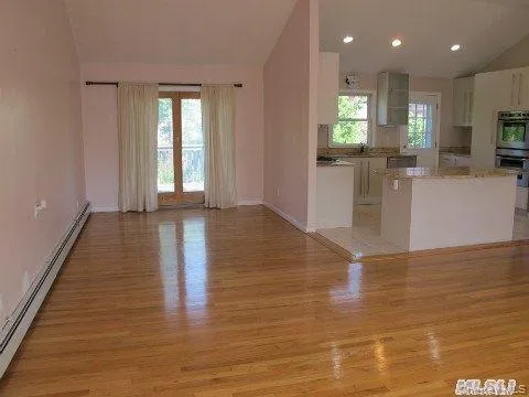 5 elm Street, North Hempstead, NY, 4 Bedrooms Bedrooms, 9 Rooms Rooms,3 BathroomsBathrooms,Residential Lease,For Rent,elm,0,1030381 5 elm Street, North Hempstead, NY, 4 Bedrooms Bedrooms, 9 Rooms Rooms,3 BathroomsBathrooms,Residential Lease,For Rent,elm,0,1030381