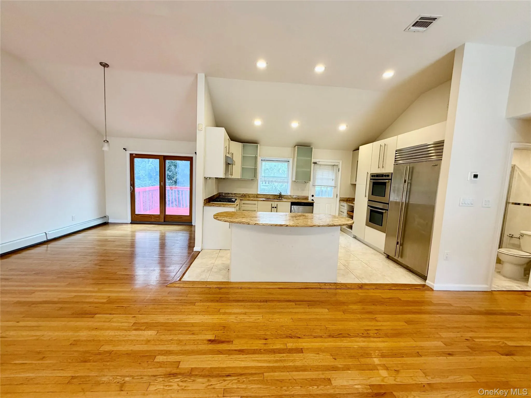 5 elm Street, North Hempstead, NY, 4 Bedroom Bedrooms, 9 Room Rooms,3 BathroomBathrooms,Residential Lease,For Rent,elm,0,1030381 5 elm Street, North Hempstead, NY, 4 Bedroom Bedrooms, 9 Room Rooms,3 BathroomBathrooms,Residential Lease,For Rent,elm,0,1030381