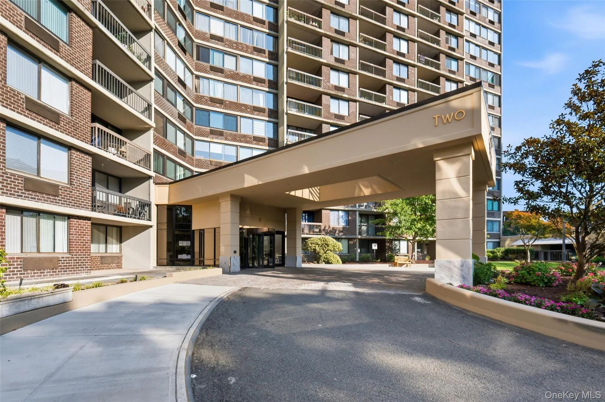 2 Bay Club Drive, New York, NY, 2 Bedrooms Bedrooms, 5 Rooms Rooms,1 BathroomBathrooms,Residential,For Rent,Bay Club,0,1030383 2 Bay Club Drive, New York, NY, 2 Bedrooms Bedrooms, 5 Rooms Rooms,1 BathroomBathrooms,Residential,For Rent,Bay Club,0,1030383