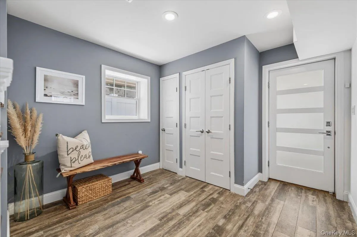 90 Alabama Street, Long Beach, NY, 3 Bedrooms Bedrooms, 6 Rooms Rooms,2 BathroomsBathrooms,Residential,For Rent,Alabama,0,1030387 90 Alabama Street, Long Beach, NY, 3 Bedrooms Bedrooms, 6 Rooms Rooms,2 BathroomsBathrooms,Residential,For Rent,Alabama,0,1030387