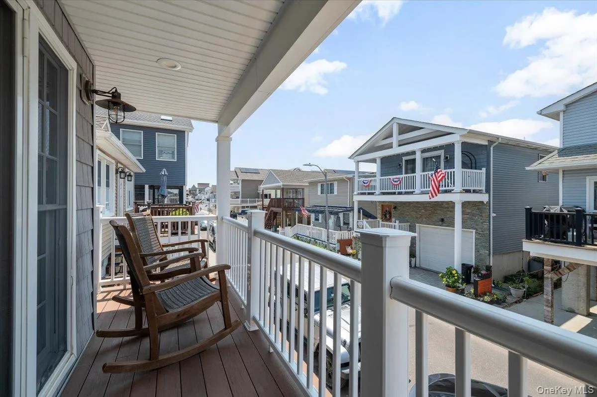 90 Alabama Street, Long Beach, NY, 3 Bedrooms Bedrooms, 6 Rooms Rooms,2 BathroomsBathrooms,Residential,For Rent,Alabama,0,1030387 90 Alabama Street, Long Beach, NY, 3 Bedrooms Bedrooms, 6 Rooms Rooms,2 BathroomsBathrooms,Residential,For Rent,Alabama,0,1030387