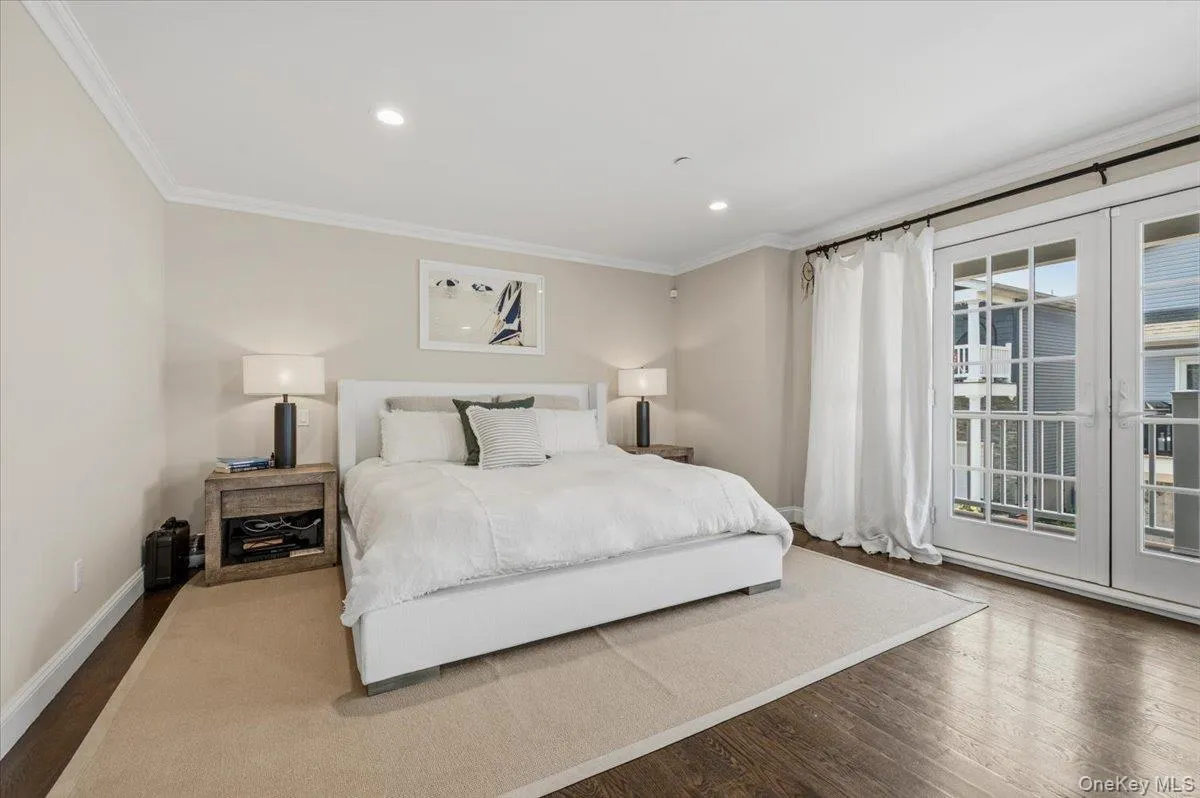 90 Alabama Street, Long Beach, NY, 3 Bedrooms Bedrooms, 6 Rooms Rooms,2 BathroomsBathrooms,Residential,For Rent,Alabama,0,1030387 90 Alabama Street, Long Beach, NY, 3 Bedrooms Bedrooms, 6 Rooms Rooms,2 BathroomsBathrooms,Residential,For Rent,Alabama,0,1030387