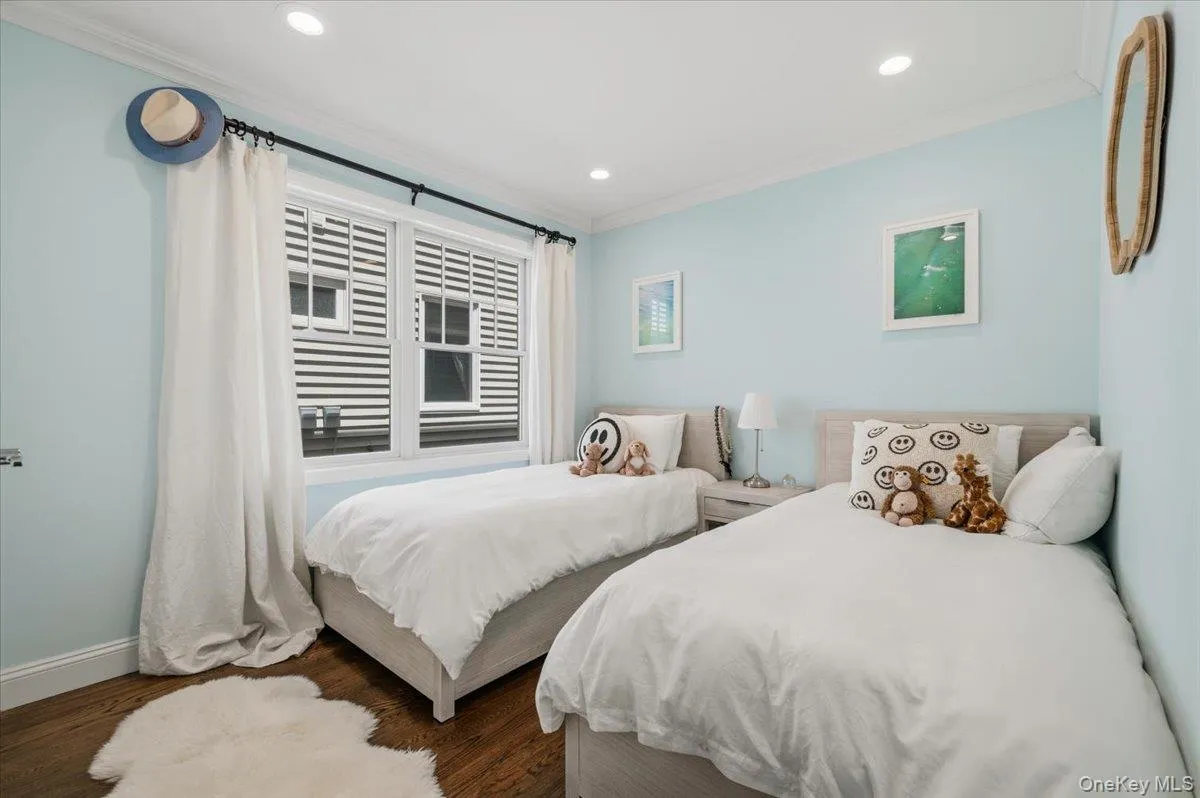 90 Alabama Street, Long Beach, NY, 3 Bedrooms Bedrooms, 6 Rooms Rooms,2 BathroomsBathrooms,Residential,For Rent,Alabama,0,1030387 90 Alabama Street, Long Beach, NY, 3 Bedrooms Bedrooms, 6 Rooms Rooms,2 BathroomsBathrooms,Residential,For Rent,Alabama,0,1030387