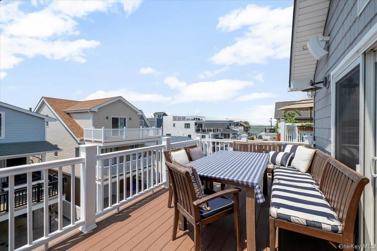 90 Alabama Street, Long Beach, NY, 3 Bedrooms Bedrooms, 6 Rooms Rooms,2 BathroomsBathrooms,Residential,For Rent,Alabama,0,1030387 90 Alabama Street, Long Beach, NY, 3 Bedrooms Bedrooms, 6 Rooms Rooms,2 BathroomsBathrooms,Residential,For Rent,Alabama,0,1030387