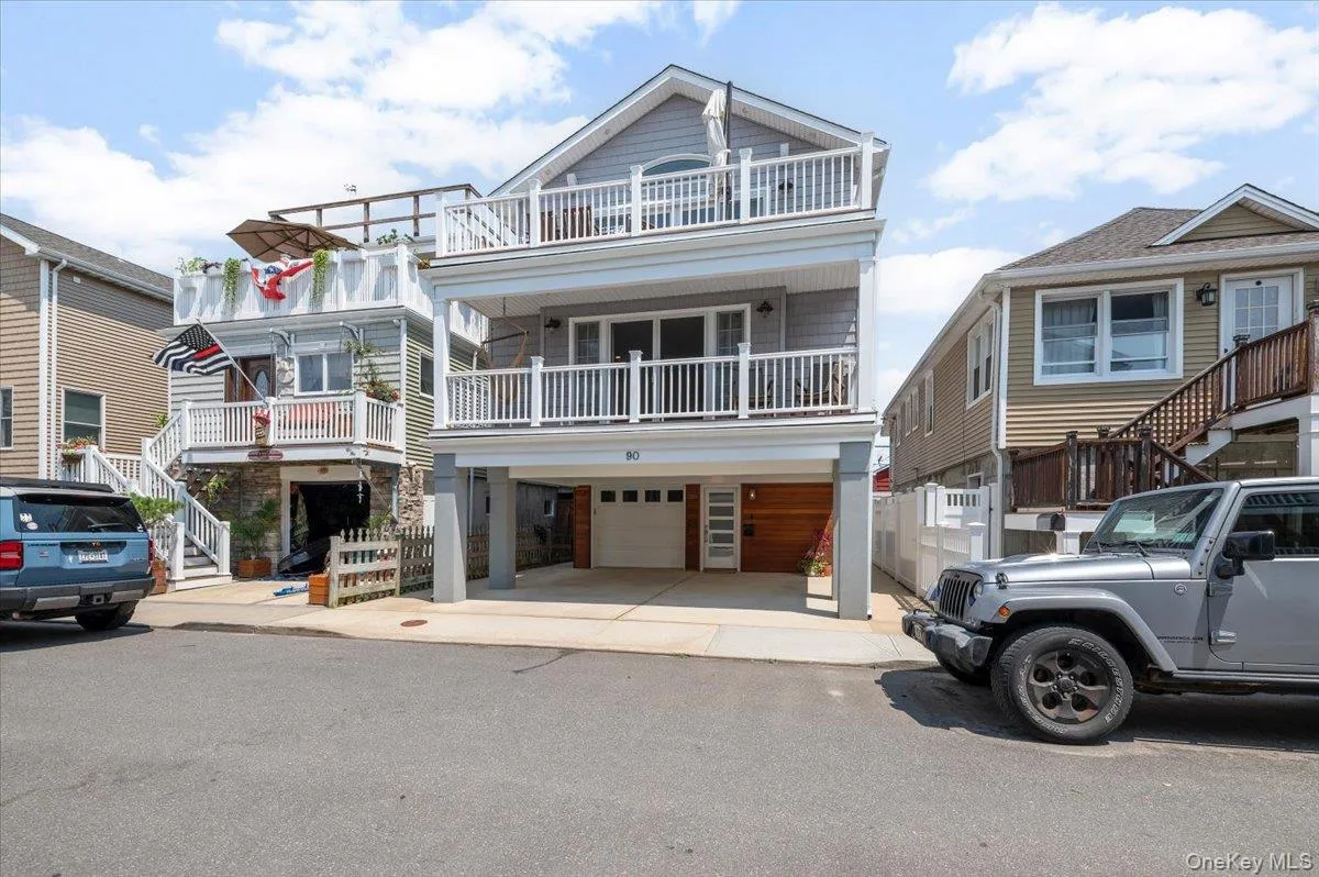 90 Alabama Street, Long Beach, NY, 3 Bedrooms Bedrooms, 6 Rooms Rooms,2 BathroomsBathrooms,Residential,For Rent,Alabama,0,1030387 90 Alabama Street, Long Beach, NY, 3 Bedrooms Bedrooms, 6 Rooms Rooms,2 BathroomsBathrooms,Residential,For Rent,Alabama,0,1030387