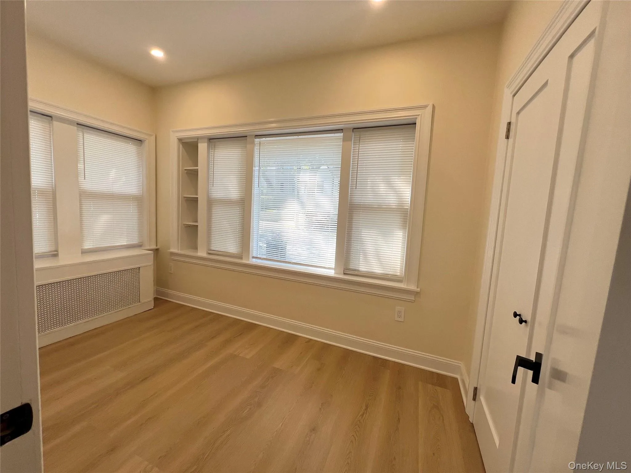 22 Hillcrest Road, Eastchester, NY, 3 Bedrooms Bedrooms, 6 Rooms Rooms,1 BathroomBathrooms,Residential Lease,For Rent,Hillcrest Road,0,1030390 22 Hillcrest Road, Eastchester, NY, 3 Bedrooms Bedrooms, 6 Rooms Rooms,1 BathroomBathrooms,Residential Lease,For Rent,Hillcrest Road,0,1030390
