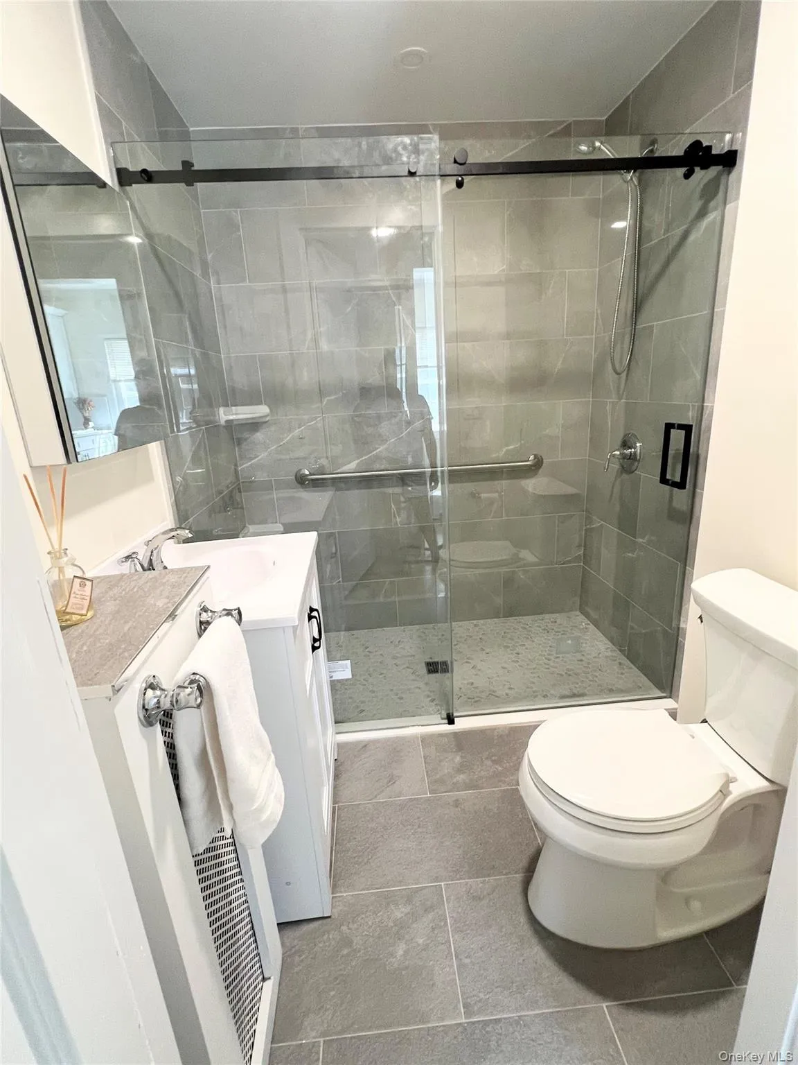 22 Hillcrest Road, Eastchester, NY, 3 Bedrooms Bedrooms, 6 Rooms Rooms,1 BathroomBathrooms,Residential Lease,For Rent,Hillcrest Road,0,1030390 22 Hillcrest Road, Eastchester, NY, 3 Bedrooms Bedrooms, 6 Rooms Rooms,1 BathroomBathrooms,Residential Lease,For Rent,Hillcrest Road,0,1030390
