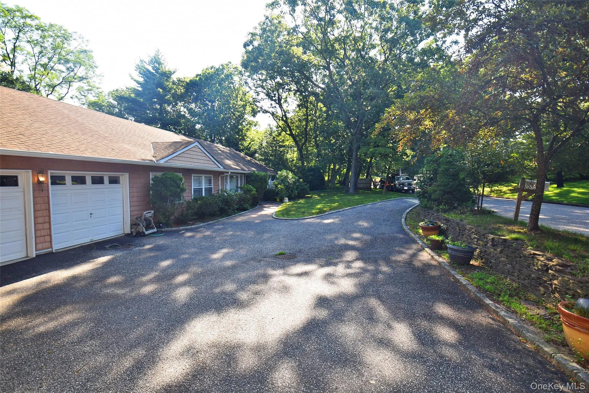 Circular Driveway Circular Driveway