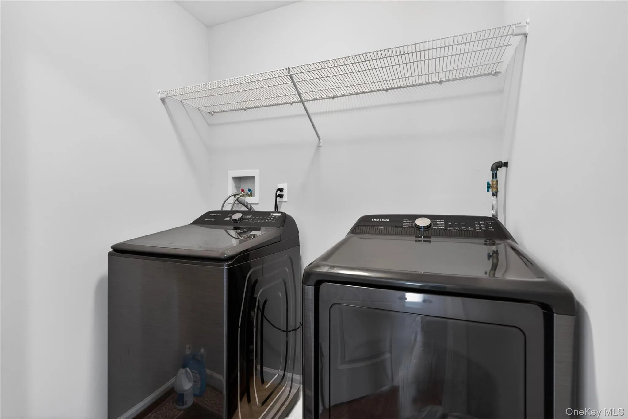 Laundry Room -Upper level Laundry Room -Upper level