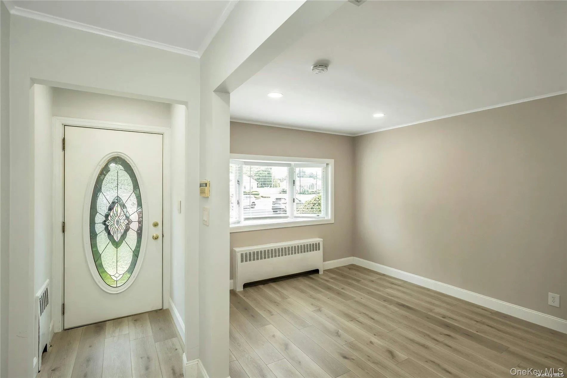 83 Knickerbocker Road, Oyster Bay, NY, 3 Bedrooms Bedrooms, 6 Rooms Rooms,2 BathroomsBathrooms,Residential Lease,For Rent,Knickerbocker,0,1030398 83 Knickerbocker Road, Oyster Bay, NY, 3 Bedrooms Bedrooms, 6 Rooms Rooms,2 BathroomsBathrooms,Residential Lease,For Rent,Knickerbocker,0,1030398