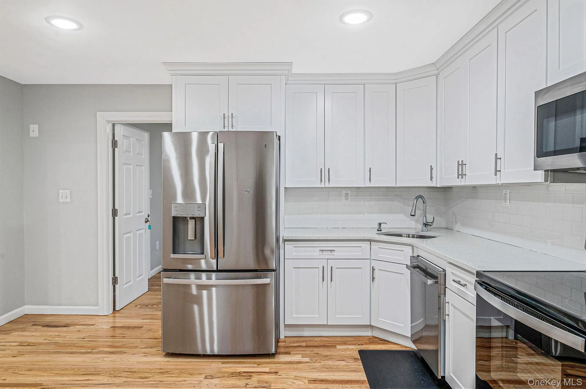 1316 6th Street, West Babylon, NY, 4 Bedrooms Bedrooms, 8 Rooms Rooms,2 BathroomsBathrooms,Residential,For Rent,6th,0,1030399 1316 6th Street, West Babylon, NY, 4 Bedrooms Bedrooms, 8 Rooms Rooms,2 BathroomsBathrooms,Residential,For Rent,6th,0,1030399