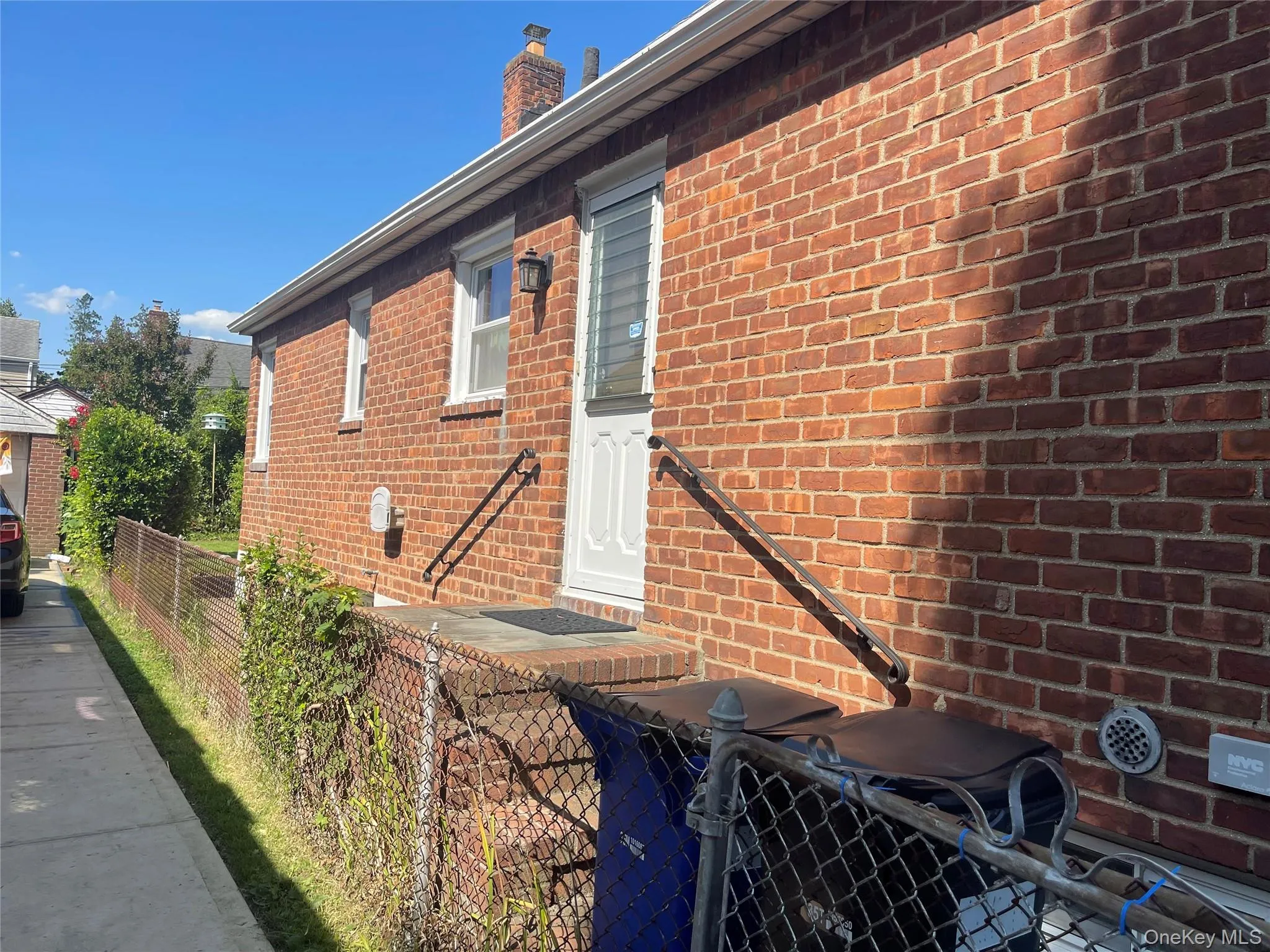 8910 221st Place, New York, NY, 3 Bedrooms Bedrooms, 6 Rooms Rooms,1 BathroomBathrooms,Residential,For Rent,221st,0,1030411 8910 221st Place, New York, NY, 3 Bedrooms Bedrooms, 6 Rooms Rooms,1 BathroomBathrooms,Residential,For Rent,221st,0,1030411