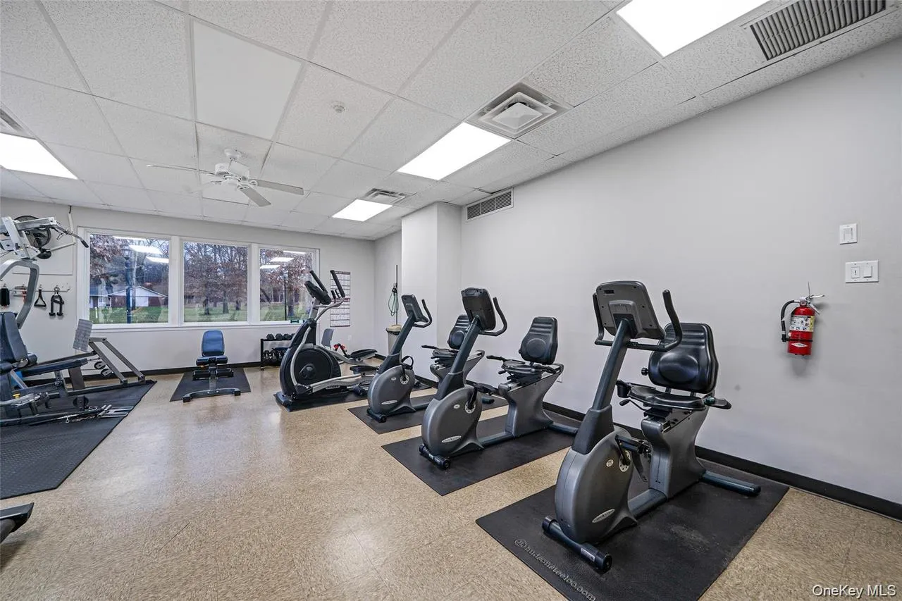 179 Ventry Court, Brookhaven, NY, 2 Bedrooms Bedrooms, 6 Rooms Rooms,1 BathroomBathrooms,Residential,For Rent,Ventry,0,1030417 179 Ventry Court, Brookhaven, NY, 2 Bedrooms Bedrooms, 6 Rooms Rooms,1 BathroomBathrooms,Residential,For Rent,Ventry,0,1030417