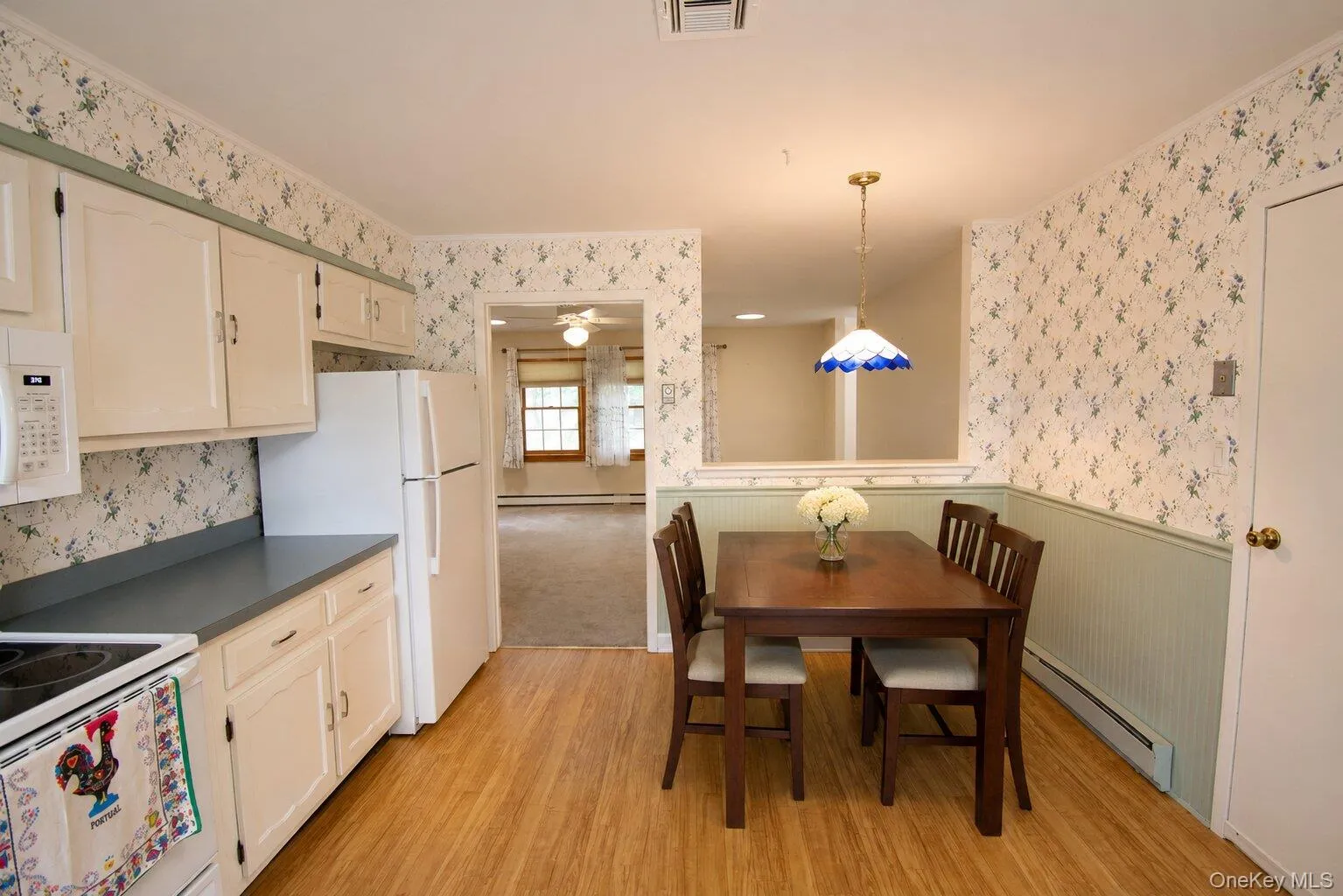 179 Ventry Court, Brookhaven, NY, 2 Bedrooms Bedrooms, 6 Rooms Rooms,1 BathroomBathrooms,Residential,For Rent,Ventry,0,1030417 179 Ventry Court, Brookhaven, NY, 2 Bedrooms Bedrooms, 6 Rooms Rooms,1 BathroomBathrooms,Residential,For Rent,Ventry,0,1030417