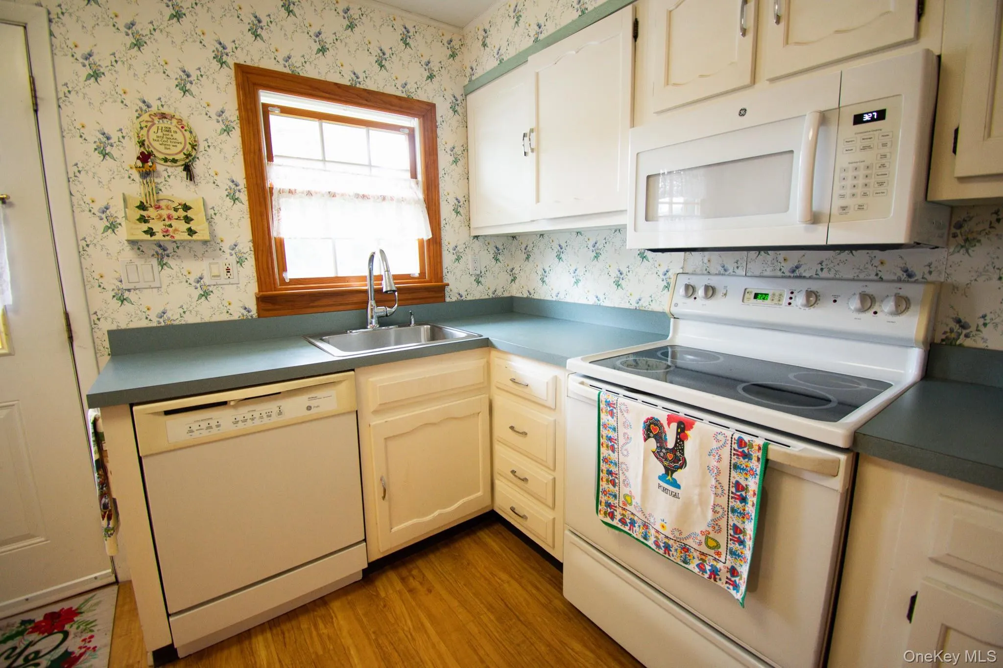 179 Ventry Court, Brookhaven, NY, 2 Bedrooms Bedrooms, 6 Rooms Rooms,1 BathroomBathrooms,Residential,For Rent,Ventry,0,1030417 179 Ventry Court, Brookhaven, NY, 2 Bedrooms Bedrooms, 6 Rooms Rooms,1 BathroomBathrooms,Residential,For Rent,Ventry,0,1030417