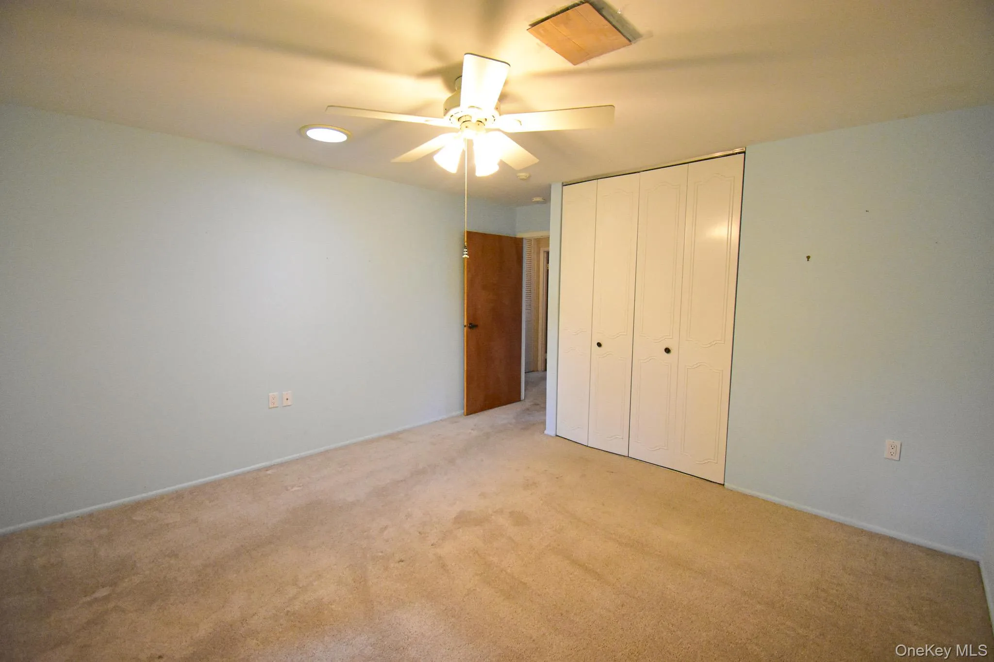 179 Ventry Court, Brookhaven, NY, 2 Bedrooms Bedrooms, 6 Rooms Rooms,1 BathroomBathrooms,Residential,For Rent,Ventry,0,1030417 179 Ventry Court, Brookhaven, NY, 2 Bedrooms Bedrooms, 6 Rooms Rooms,1 BathroomBathrooms,Residential,For Rent,Ventry,0,1030417