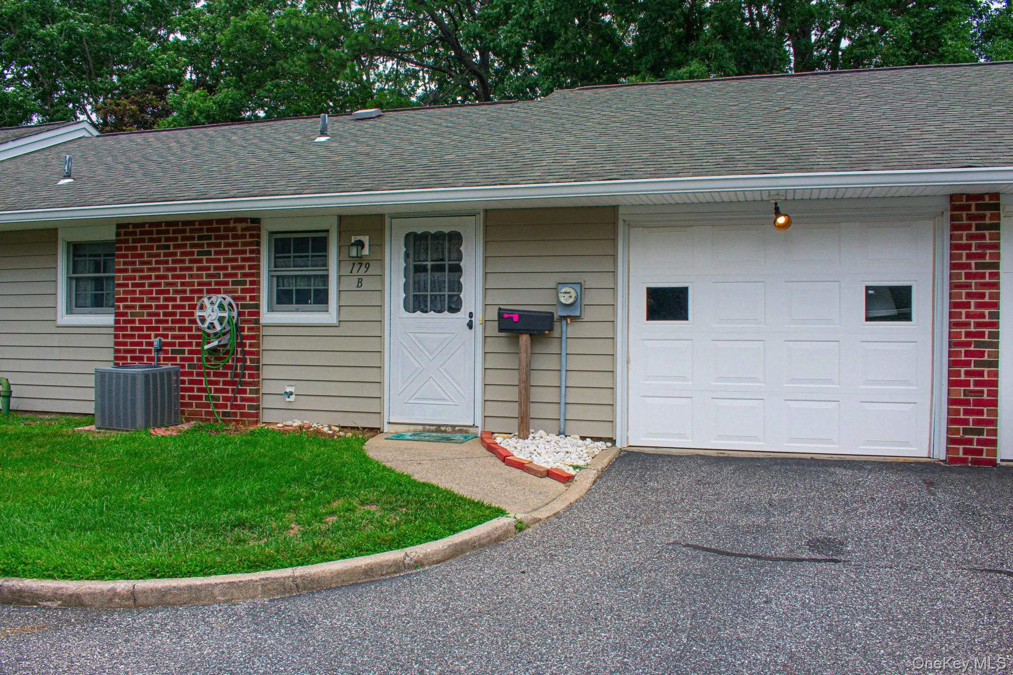 179 Ventry Court, Brookhaven, NY, 2 Bedrooms Bedrooms, 6 Rooms Rooms,1 BathroomBathrooms,Residential,For Rent,Ventry,0,1030417 179 Ventry Court, Brookhaven, NY, 2 Bedrooms Bedrooms, 6 Rooms Rooms,1 BathroomBathrooms,Residential,For Rent,Ventry,0,1030417