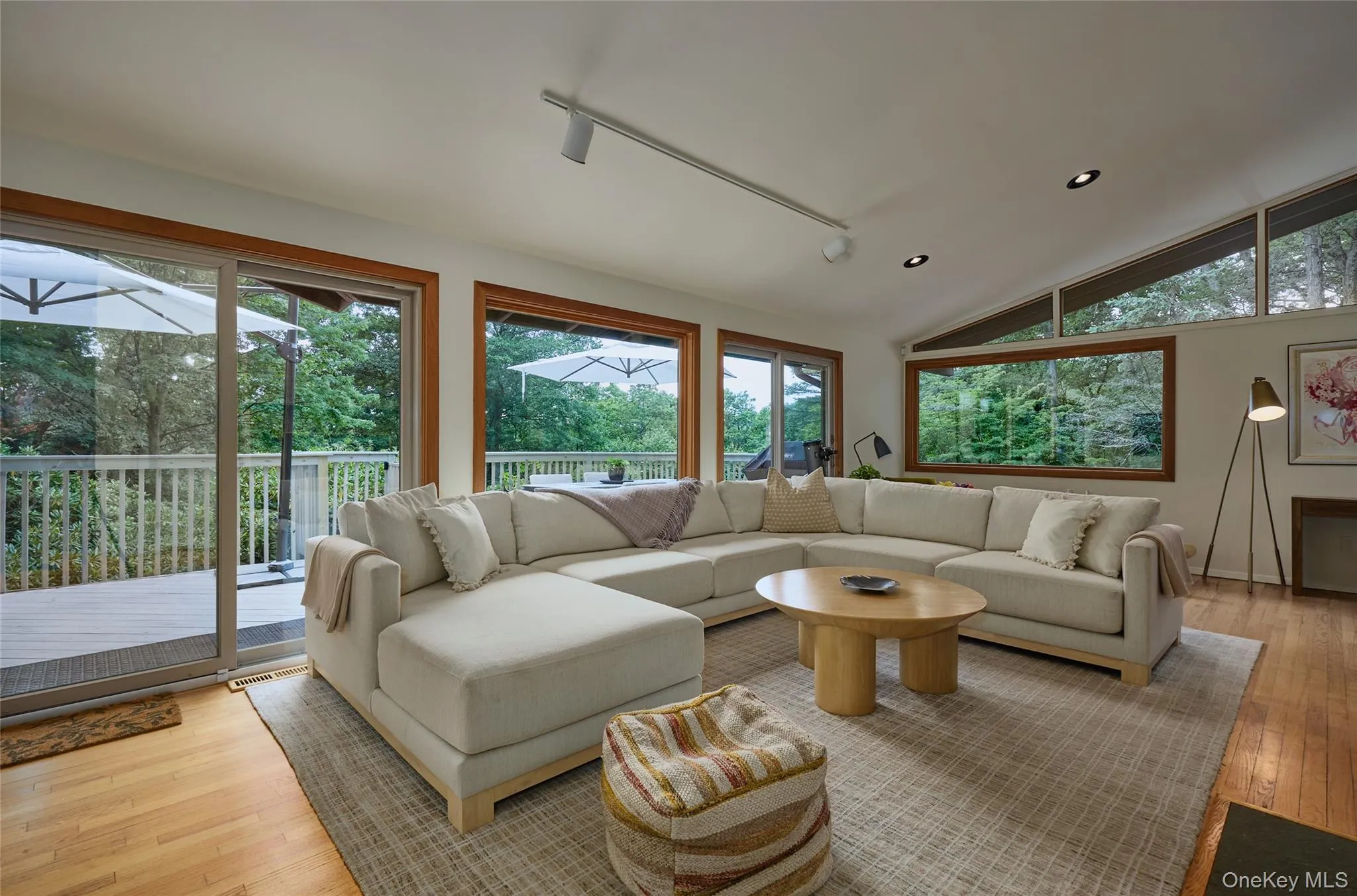 68 Spice Bush Lane, Tuxedo, NY, 3 Bedrooms Bedrooms, 10 Rooms Rooms,3 BathroomsBathrooms,Residential,For Rent,Spice Bush,0,1030419 68 Spice Bush Lane, Tuxedo, NY, 3 Bedrooms Bedrooms, 10 Rooms Rooms,3 BathroomsBathrooms,Residential,For Rent,Spice Bush,0,1030419