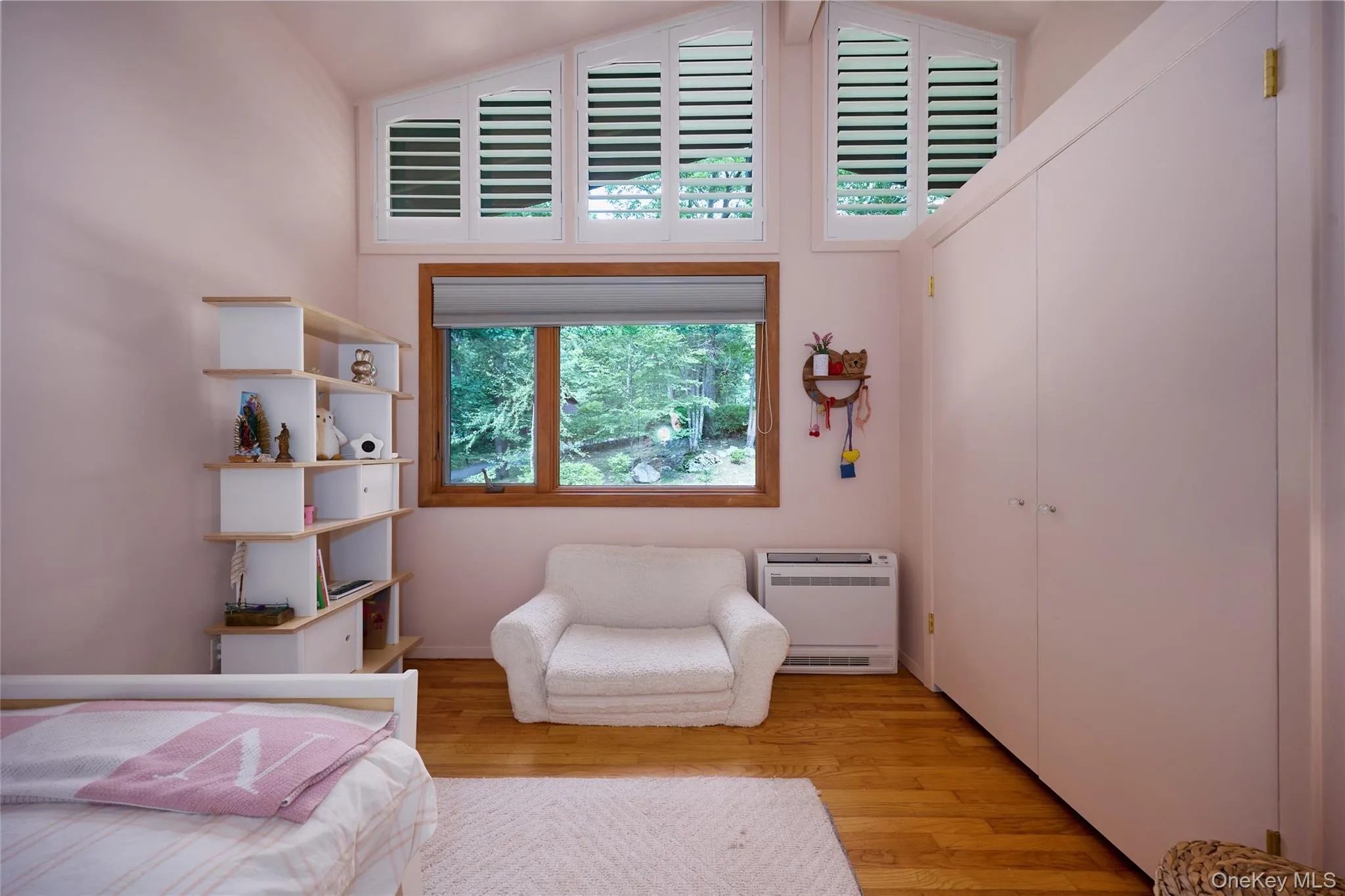 68 Spice Bush Lane, Tuxedo, NY, 3 Bedrooms Bedrooms, 10 Rooms Rooms,3 BathroomsBathrooms,Residential,For Rent,Spice Bush,0,1030419 68 Spice Bush Lane, Tuxedo, NY, 3 Bedrooms Bedrooms, 10 Rooms Rooms,3 BathroomsBathrooms,Residential,For Rent,Spice Bush,0,1030419