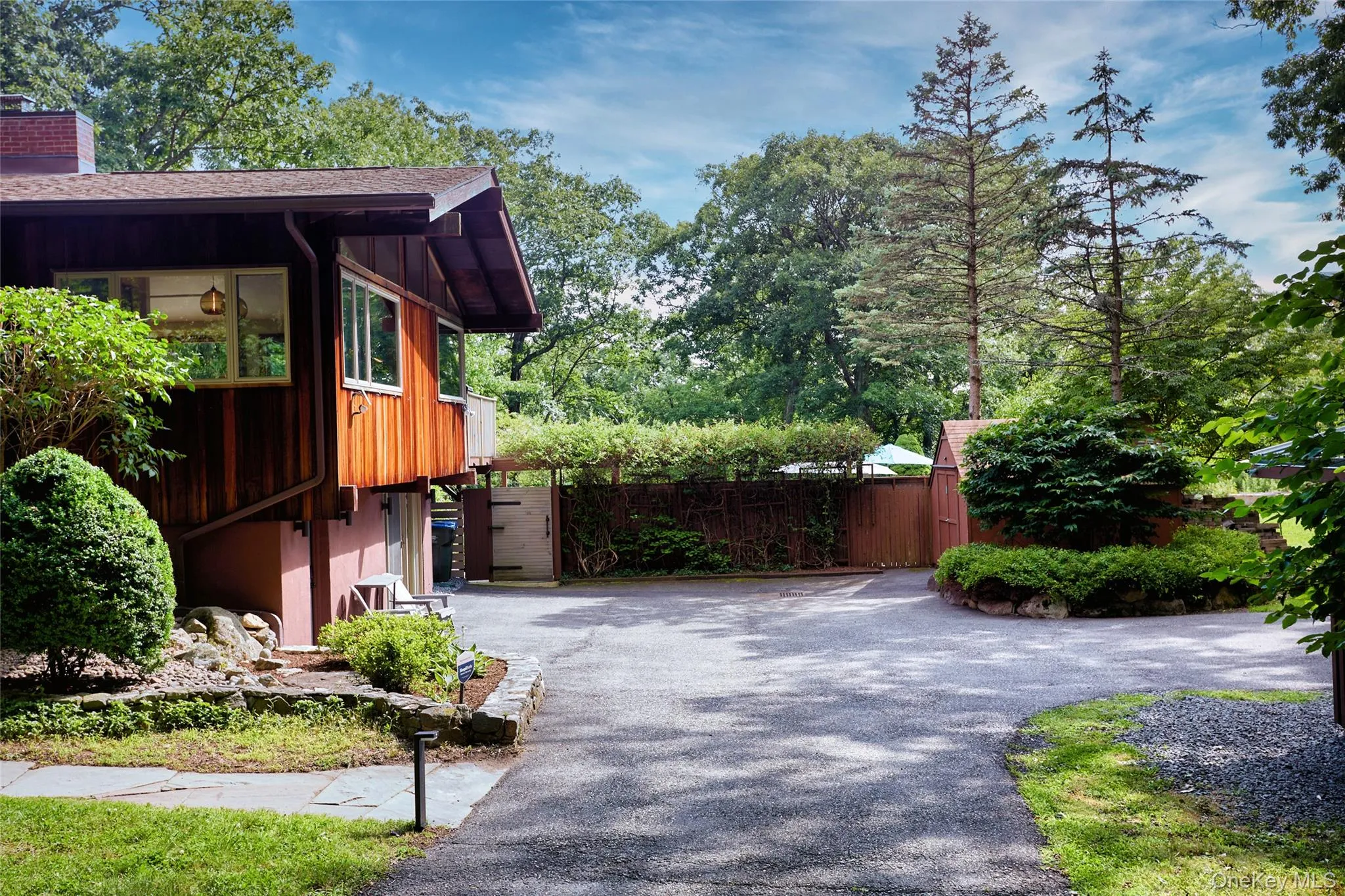 68 Spice Bush Lane, Tuxedo, NY, 3 Bedrooms Bedrooms, 10 Rooms Rooms,3 BathroomsBathrooms,Residential,For Rent,Spice Bush,0,1030419 68 Spice Bush Lane, Tuxedo, NY, 3 Bedrooms Bedrooms, 10 Rooms Rooms,3 BathroomsBathrooms,Residential,For Rent,Spice Bush,0,1030419