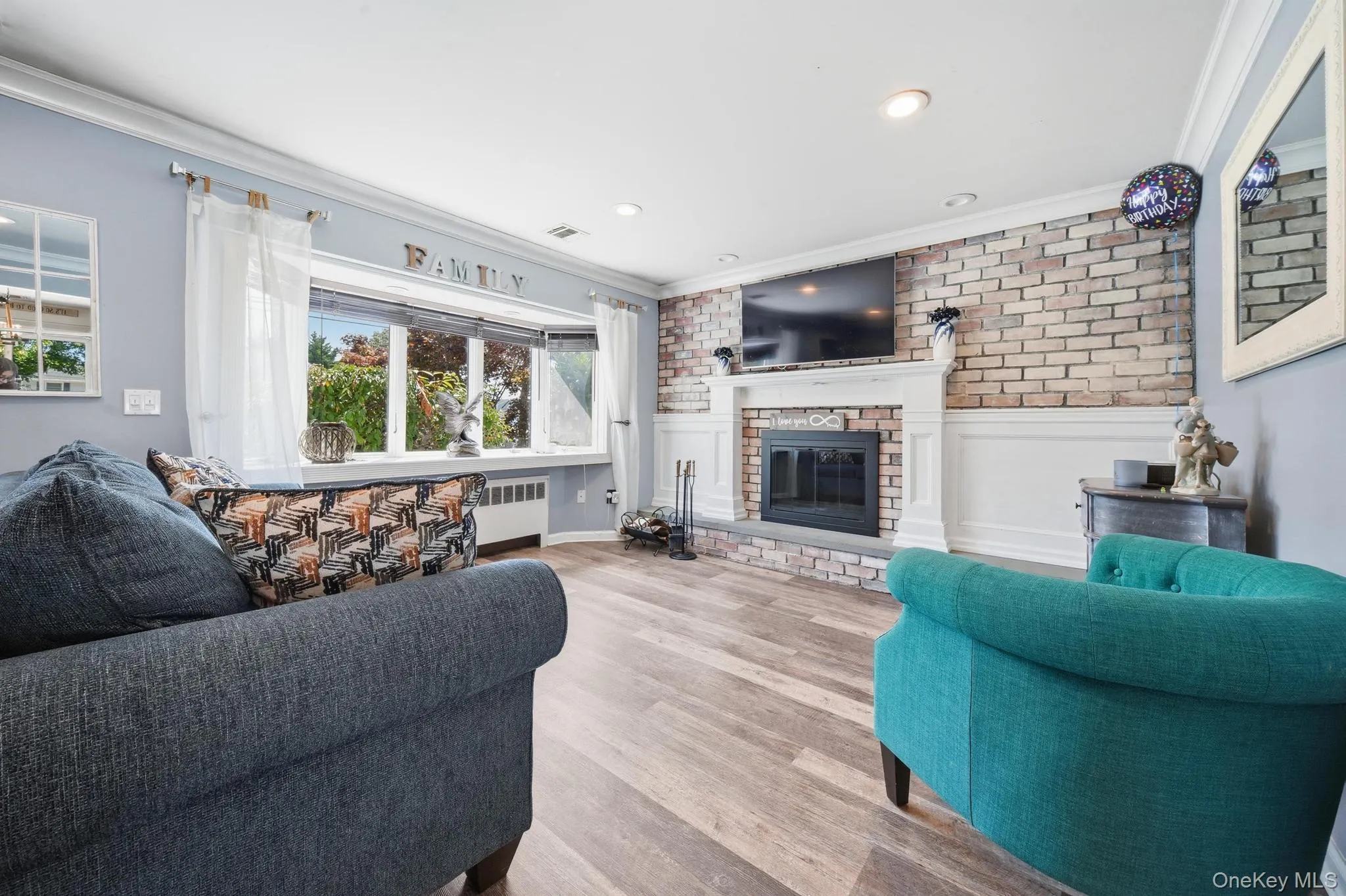 422 Park Lane, Oyster Bay, NY, 3 Bedrooms Bedrooms, 9 Rooms Rooms,2 BathroomsBathrooms,Residential,For Rent,Park,0,1030423 422 Park Lane, Oyster Bay, NY, 3 Bedrooms Bedrooms, 9 Rooms Rooms,2 BathroomsBathrooms,Residential,For Rent,Park,0,1030423