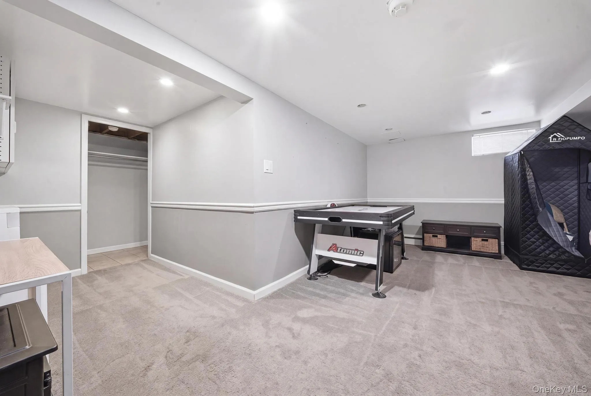 422 Park Lane, Oyster Bay, NY, 3 Bedrooms Bedrooms, 9 Rooms Rooms,2 BathroomsBathrooms,Residential,For Rent,Park,0,1030423 422 Park Lane, Oyster Bay, NY, 3 Bedrooms Bedrooms, 9 Rooms Rooms,2 BathroomsBathrooms,Residential,For Rent,Park,0,1030423
