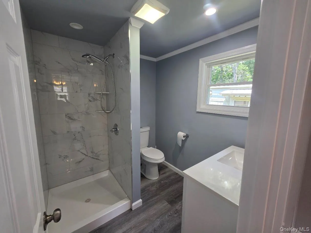 309-15 Fanning Boulevard, Riverhead, NY, 3 Bedrooms Bedrooms, 8 Rooms Rooms,2 BathroomsBathrooms,Residential,For Rent,Fanning,0,1030425 309-15 Fanning Boulevard, Riverhead, NY, 3 Bedrooms Bedrooms, 8 Rooms Rooms,2 BathroomsBathrooms,Residential,For Rent,Fanning,0,1030425
