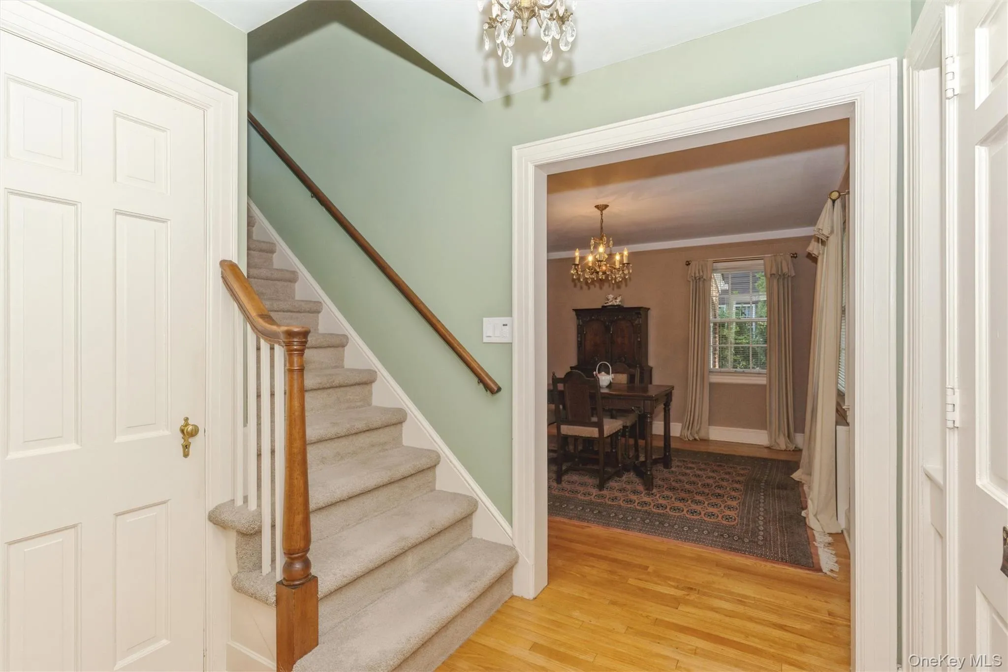 Entryway/ Formal Dining Room Entryway/ Formal Dining Room