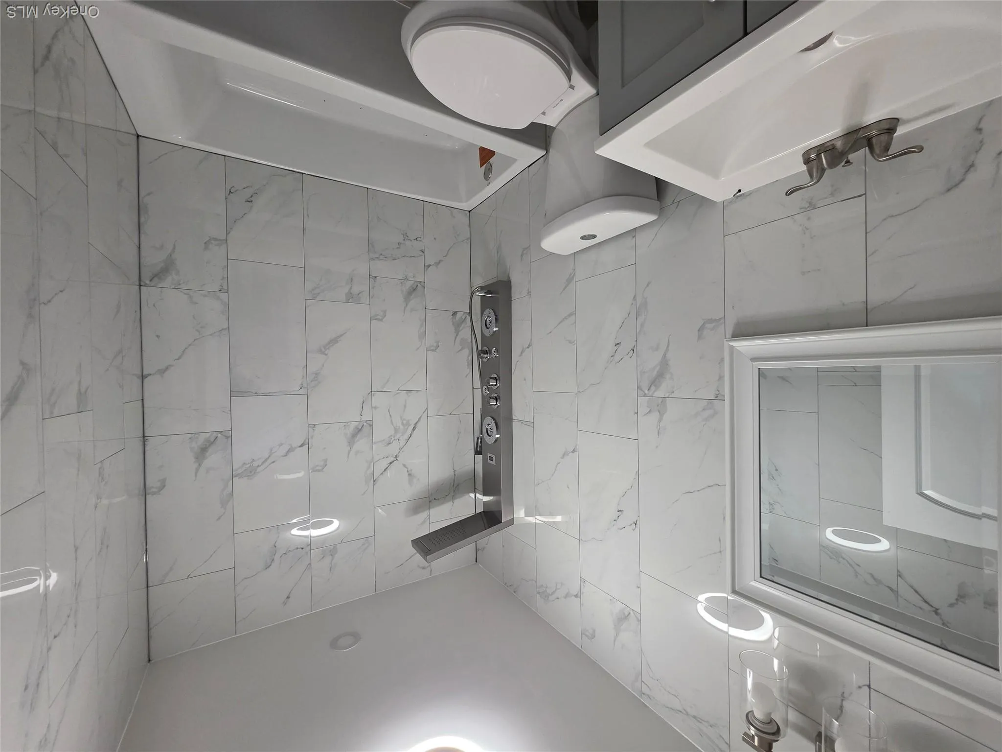 91-12 Park Lane, New York, NY, 3 Bedrooms Bedrooms, 5 Rooms Rooms,2 BathroomsBathrooms,Residential Lease,For Rent,Park,0,1030430 91-12 Park Lane, New York, NY, 3 Bedrooms Bedrooms, 5 Rooms Rooms,2 BathroomsBathrooms,Residential Lease,For Rent,Park,0,1030430