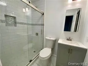 Master Bathroom Master Bathroom