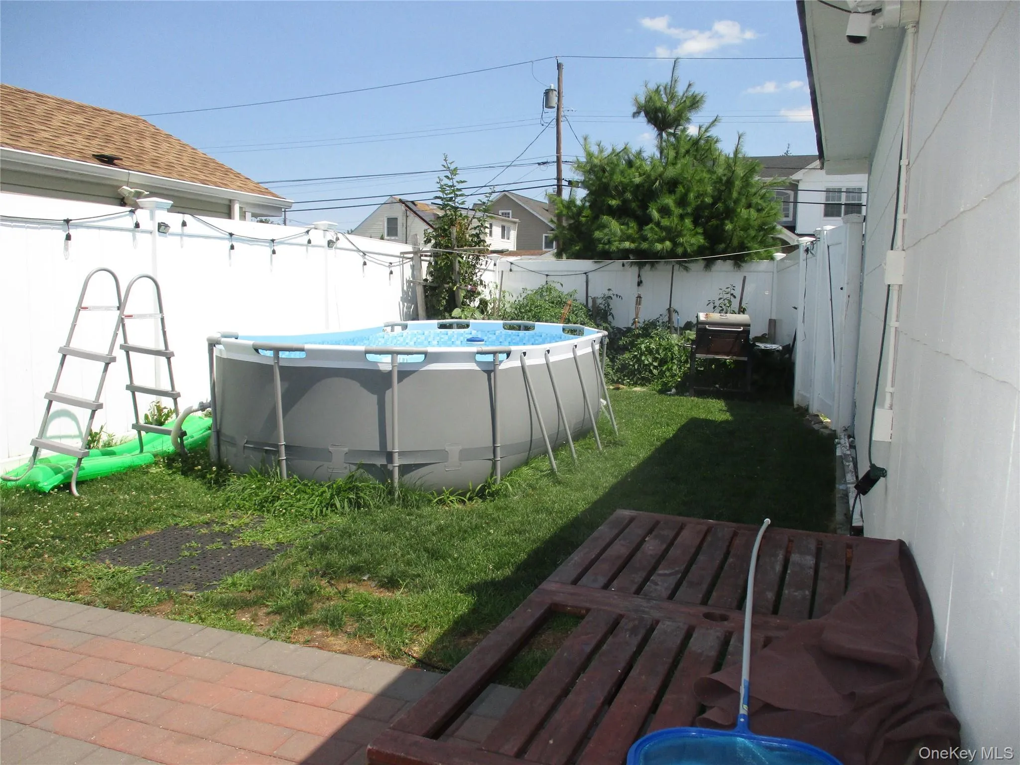 835 Washington Avenue, Hempstead, NY, 4 Bedrooms Bedrooms, 6 Rooms Rooms,1 BathroomBathrooms,Residential,For Rent,Washington,0,1030439 835 Washington Avenue, Hempstead, NY, 4 Bedrooms Bedrooms, 6 Rooms Rooms,1 BathroomBathrooms,Residential,For Rent,Washington,0,1030439