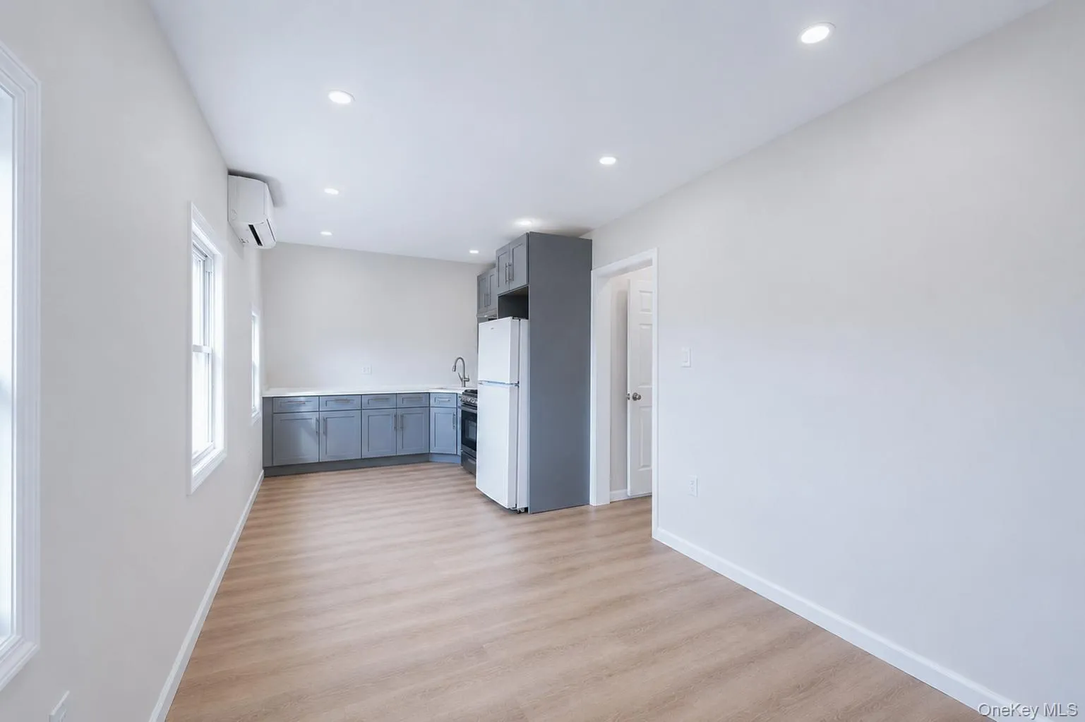 8566 151st Street, New York, NY, 1 Bedroom Bedrooms, 3 Rooms Rooms,1 BathroomBathrooms,Residential Lease,For Rent,151st,0,1030442 8566 151st Street, New York, NY, 1 Bedroom Bedrooms, 3 Rooms Rooms,1 BathroomBathrooms,Residential Lease,For Rent,151st,0,1030442