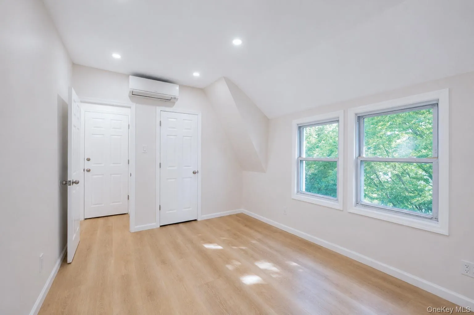 8566 151st Street, New York, NY, 1 Bedroom Bedrooms, 3 Rooms Rooms,1 BathroomBathrooms,Residential Lease,For Rent,151st,0,1030442 8566 151st Street, New York, NY, 1 Bedroom Bedrooms, 3 Rooms Rooms,1 BathroomBathrooms,Residential Lease,For Rent,151st,0,1030442
