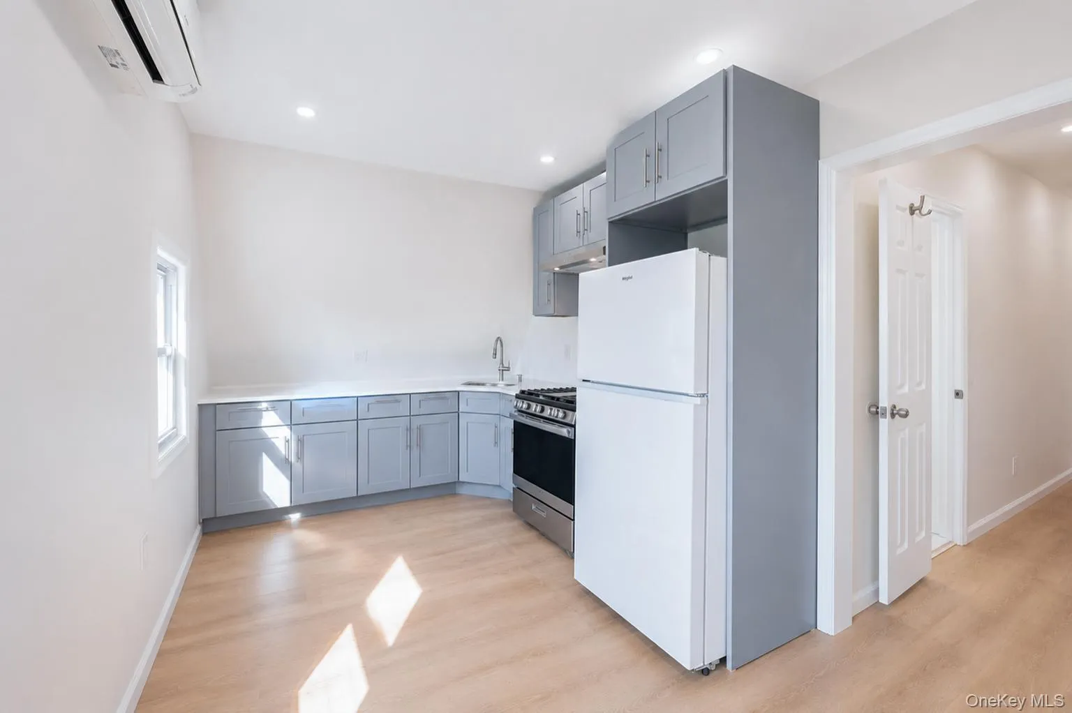 8566 151st Street, New York, NY, 1 Bedroom Bedrooms, 3 Rooms Rooms,1 BathroomBathrooms,Residential Lease,For Rent,151st,0,1030442 8566 151st Street, New York, NY, 1 Bedroom Bedrooms, 3 Rooms Rooms,1 BathroomBathrooms,Residential Lease,For Rent,151st,0,1030442