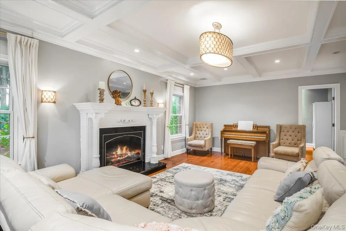 11 School Street, North Hempstead, NY, 4 Bedrooms Bedrooms, 8 Rooms Rooms,3 BathroomsBathrooms,Residential Lease,For Rent,School,0,1030452 11 School Street, North Hempstead, NY, 4 Bedrooms Bedrooms, 8 Rooms Rooms,3 BathroomsBathrooms,Residential Lease,For Rent,School,0,1030452