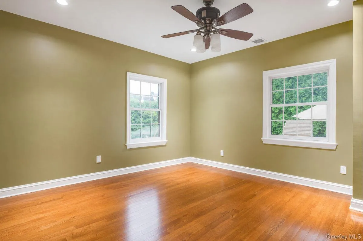 11 School Street, North Hempstead, NY, 4 Bedrooms Bedrooms, 8 Rooms Rooms,3 BathroomsBathrooms,Residential Lease,For Rent,School,0,1030452 11 School Street, North Hempstead, NY, 4 Bedrooms Bedrooms, 8 Rooms Rooms,3 BathroomsBathrooms,Residential Lease,For Rent,School,0,1030452