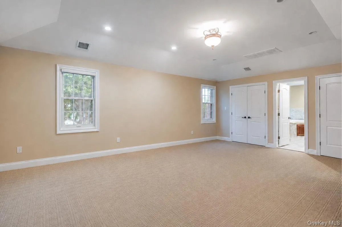 11 School Street, North Hempstead, NY, 4 Bedrooms Bedrooms, 8 Rooms Rooms,3 BathroomsBathrooms,Residential Lease,For Rent,School,0,1030452 11 School Street, North Hempstead, NY, 4 Bedrooms Bedrooms, 8 Rooms Rooms,3 BathroomsBathrooms,Residential Lease,For Rent,School,0,1030452