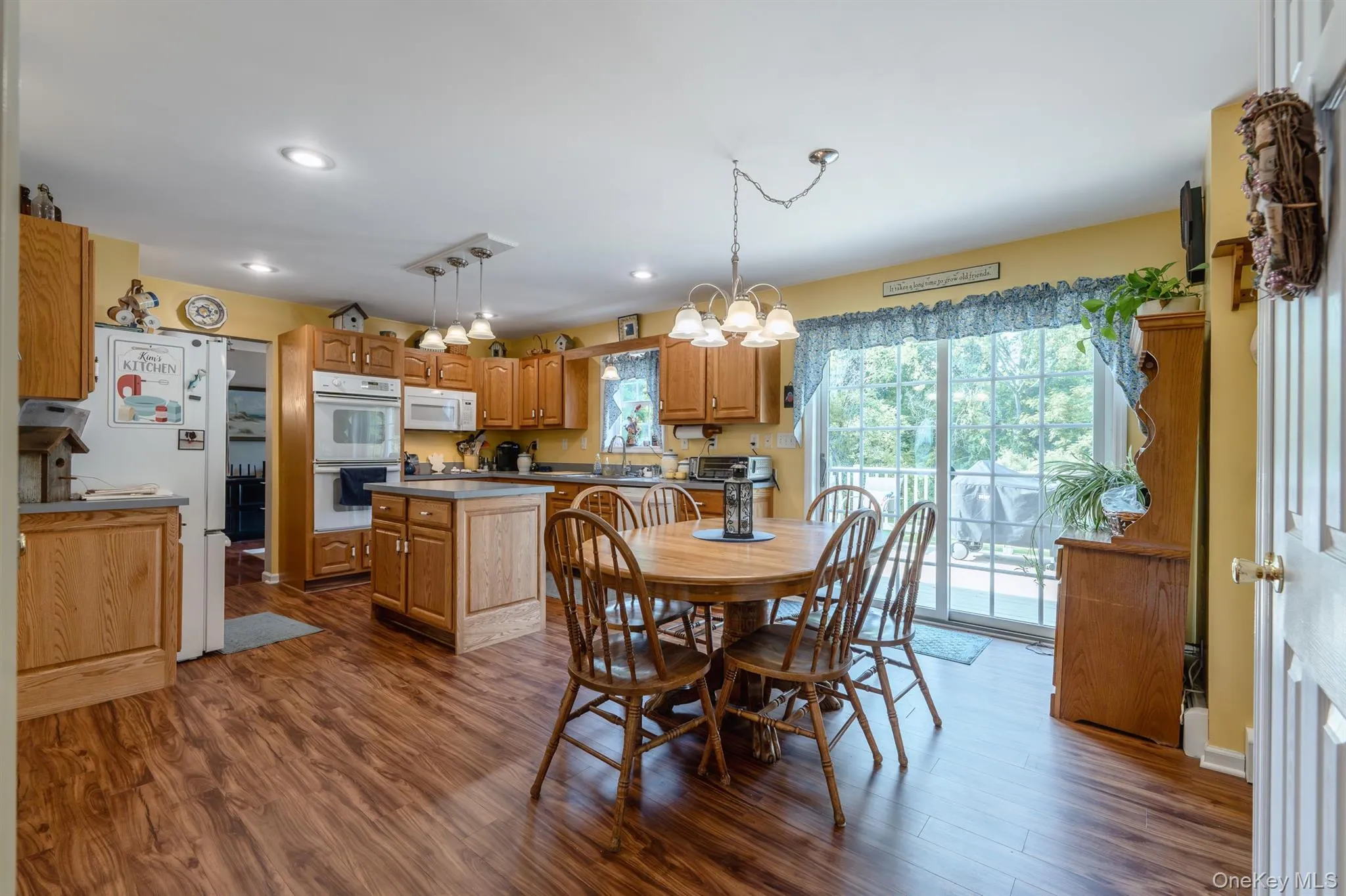 188 Rogers Street, Esopus, NY, 4 Bedrooms Bedrooms, 8 Rooms Rooms,2 BathroomsBathrooms,Residential,For Rent,Rogers,0,1030460 188 Rogers Street, Esopus, NY, 4 Bedrooms Bedrooms, 8 Rooms Rooms,2 BathroomsBathrooms,Residential,For Rent,Rogers,0,1030460