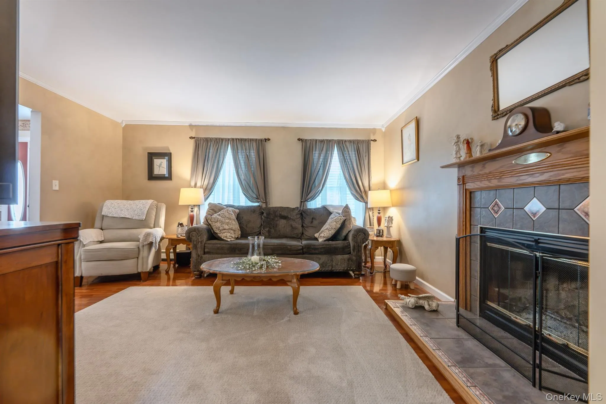 188 Rogers Street, Esopus, NY, 4 Bedrooms Bedrooms, 8 Rooms Rooms,2 BathroomsBathrooms,Residential,For Rent,Rogers,0,1030460 188 Rogers Street, Esopus, NY, 4 Bedrooms Bedrooms, 8 Rooms Rooms,2 BathroomsBathrooms,Residential,For Rent,Rogers,0,1030460