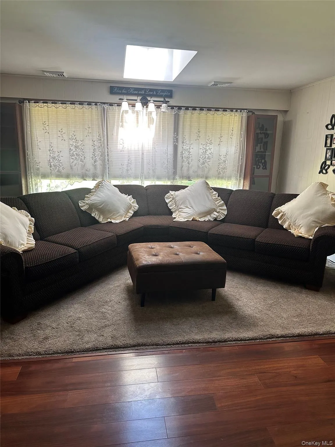 38 Taconic Road, East Fishkill, NY, 3 Bedrooms Bedrooms, 10 Rooms Rooms,3 BathroomsBathrooms,Residential,For Rent,Taconic,0,1030461 38 Taconic Road, East Fishkill, NY, 3 Bedrooms Bedrooms, 10 Rooms Rooms,3 BathroomsBathrooms,Residential,For Rent,Taconic,0,1030461