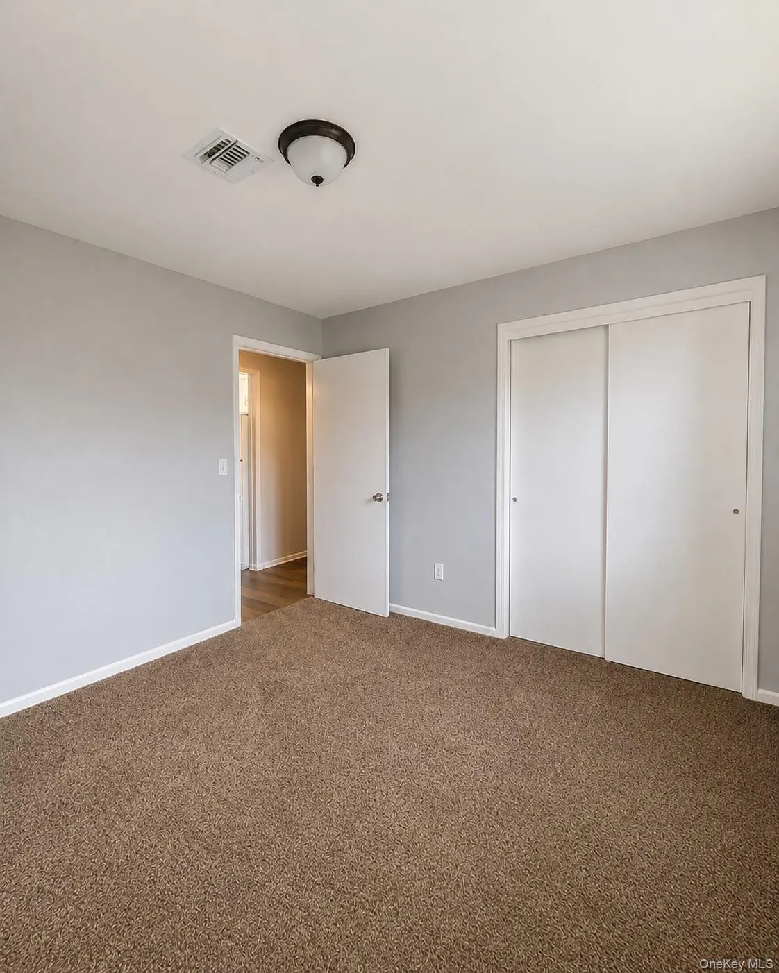 24 Milford Lane, Ramapo, NY, 2 Bedrooms Bedrooms, 5 Rooms Rooms,1 BathroomBathrooms,Residential Lease,For Rent,Milford,0,1030464 24 Milford Lane, Ramapo, NY, 2 Bedrooms Bedrooms, 5 Rooms Rooms,1 BathroomBathrooms,Residential Lease,For Rent,Milford,0,1030464