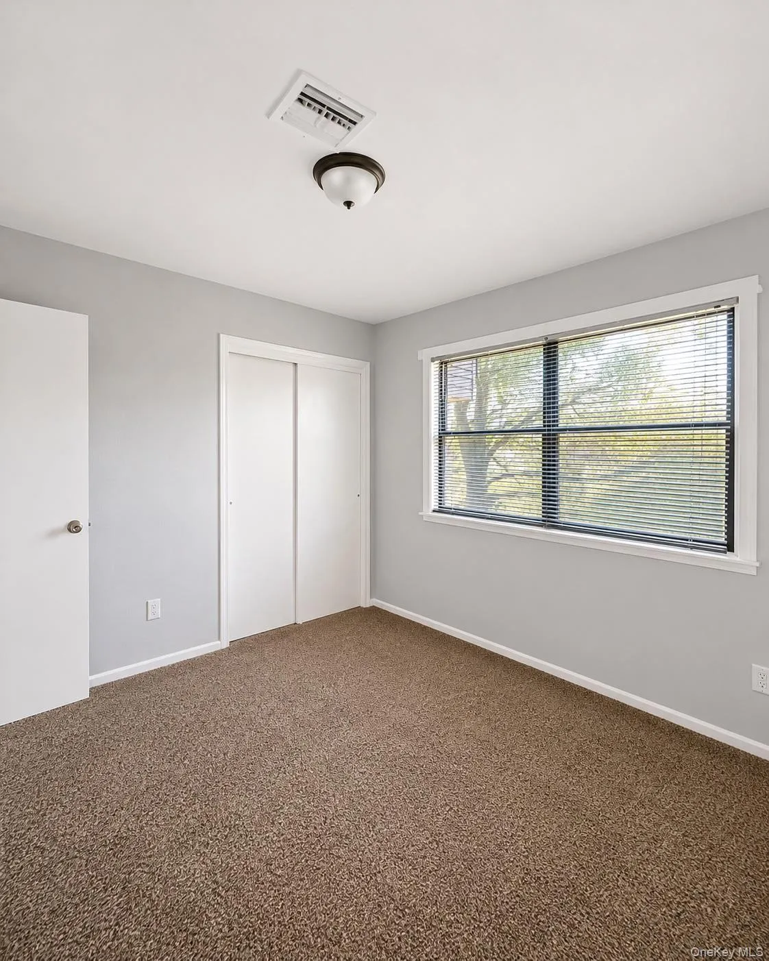 24 Milford Lane, Ramapo, NY, 2 Bedrooms Bedrooms, 5 Rooms Rooms,1 BathroomBathrooms,Residential Lease,For Rent,Milford,0,1030464 24 Milford Lane, Ramapo, NY, 2 Bedrooms Bedrooms, 5 Rooms Rooms,1 BathroomBathrooms,Residential Lease,For Rent,Milford,0,1030464